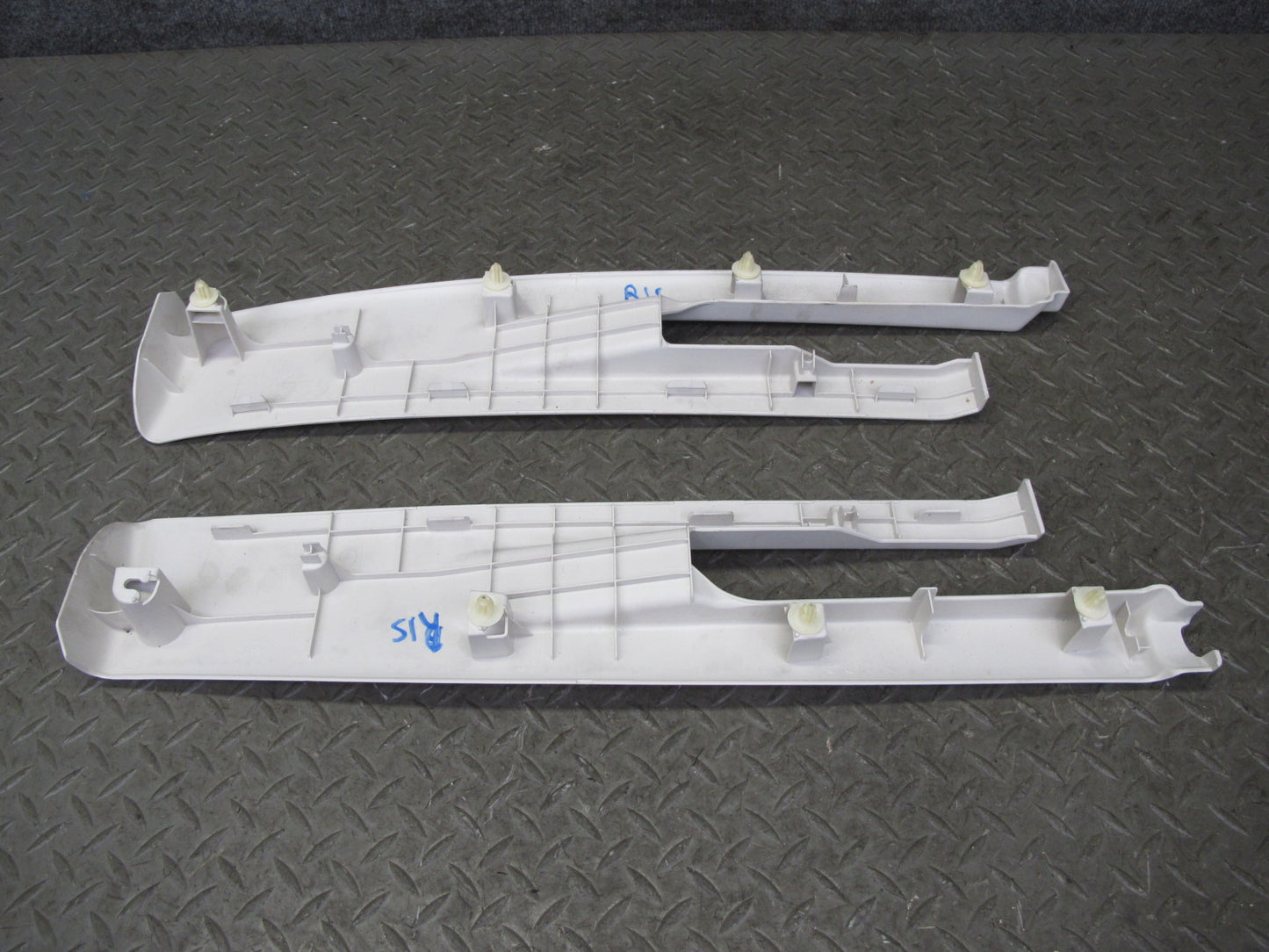10-13 Lexus IS350 IS250 Convert Set of 2 Left & Right Roof Rail Trim Panel OEM