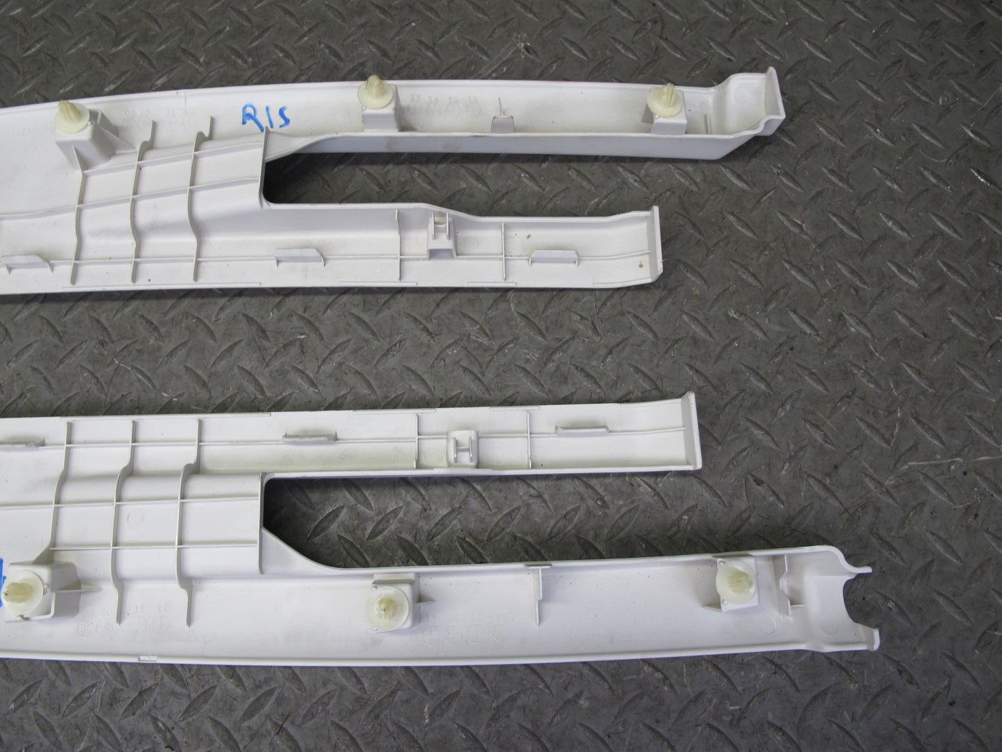 10-13 Lexus IS350 IS250 Convert Set of 2 Left & Right Roof Rail Trim Panel OEM