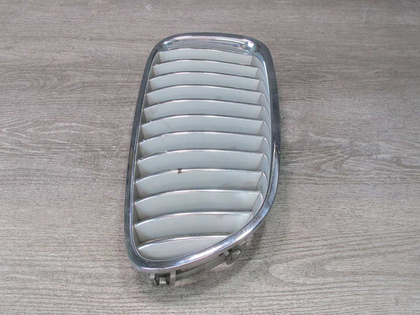11-13 BMW F10 550i 550iX Front Left & Right Bumper Kidney Grille Chrome OEM