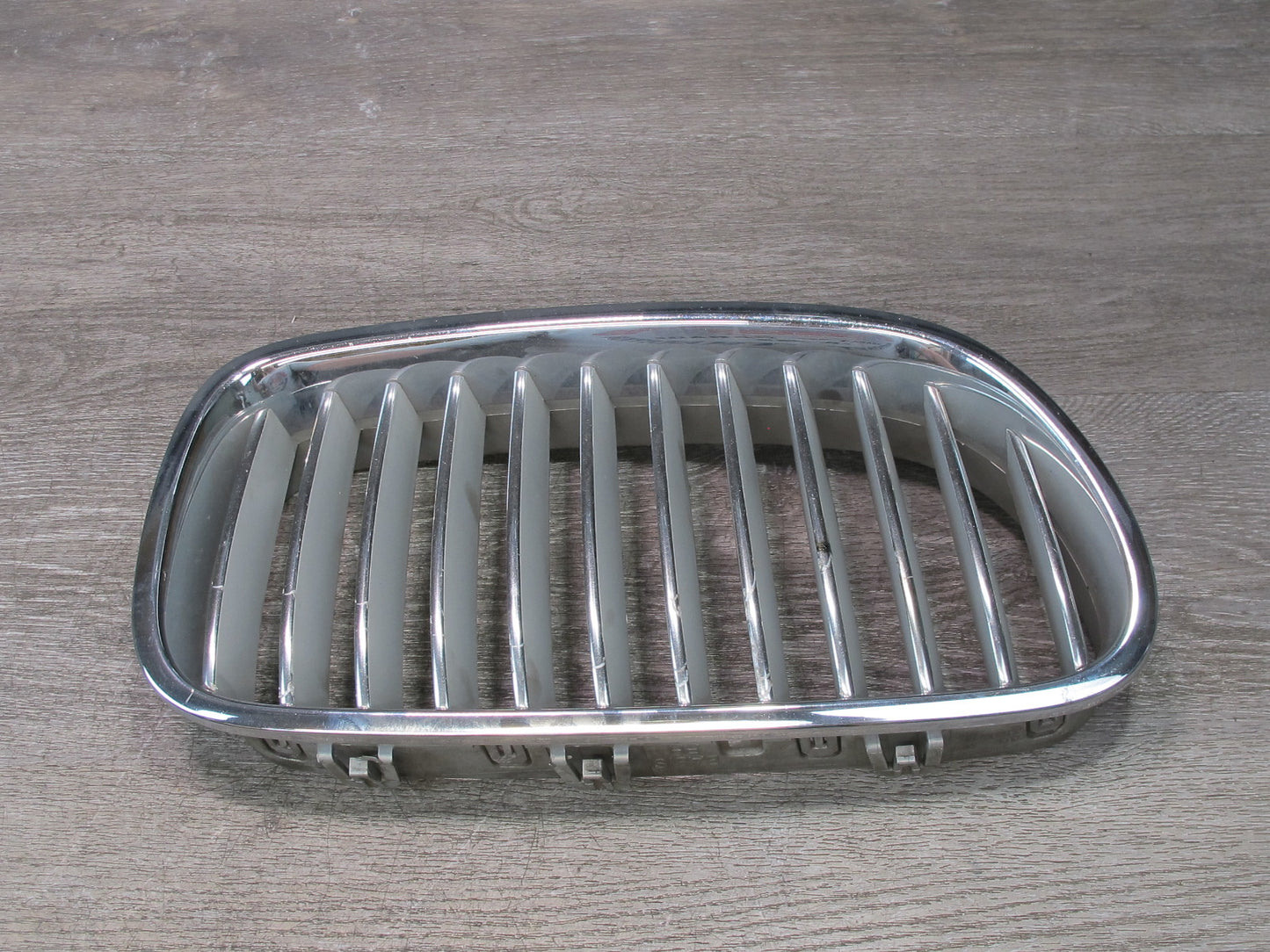 11-13 BMW F10 550i 550iX Front Left & Right Bumper Kidney Grille Chrome OEM