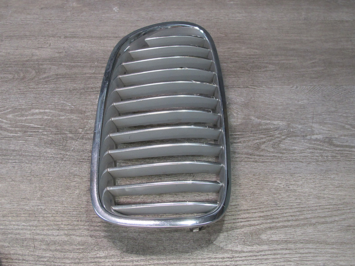 11-13 BMW F10 550i 550iX Front Left & Right Bumper Kidney Grille Chrome OEM