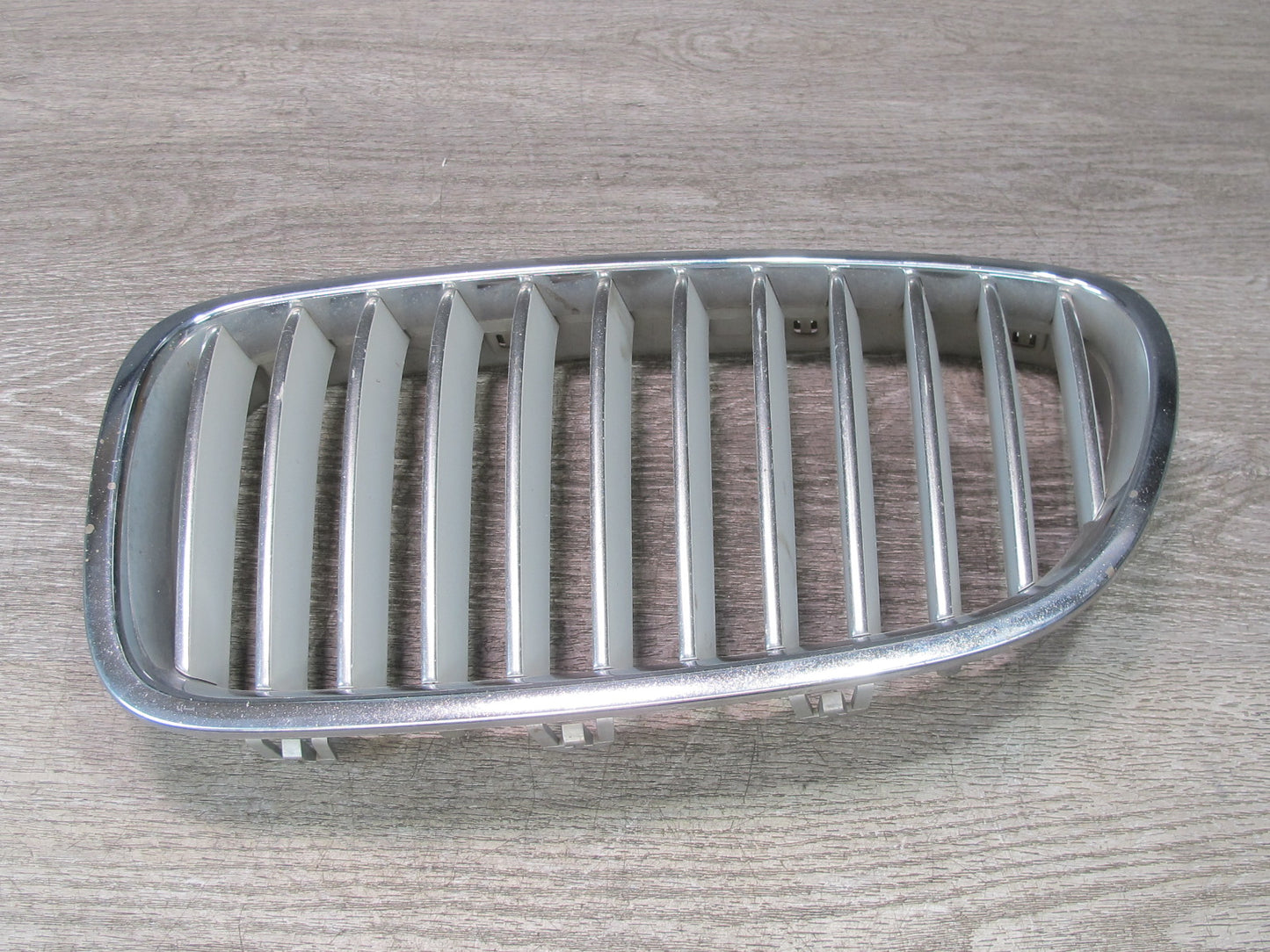 11-13 BMW F10 550i 550iX Front Left & Right Bumper Kidney Grille Chrome OEM
