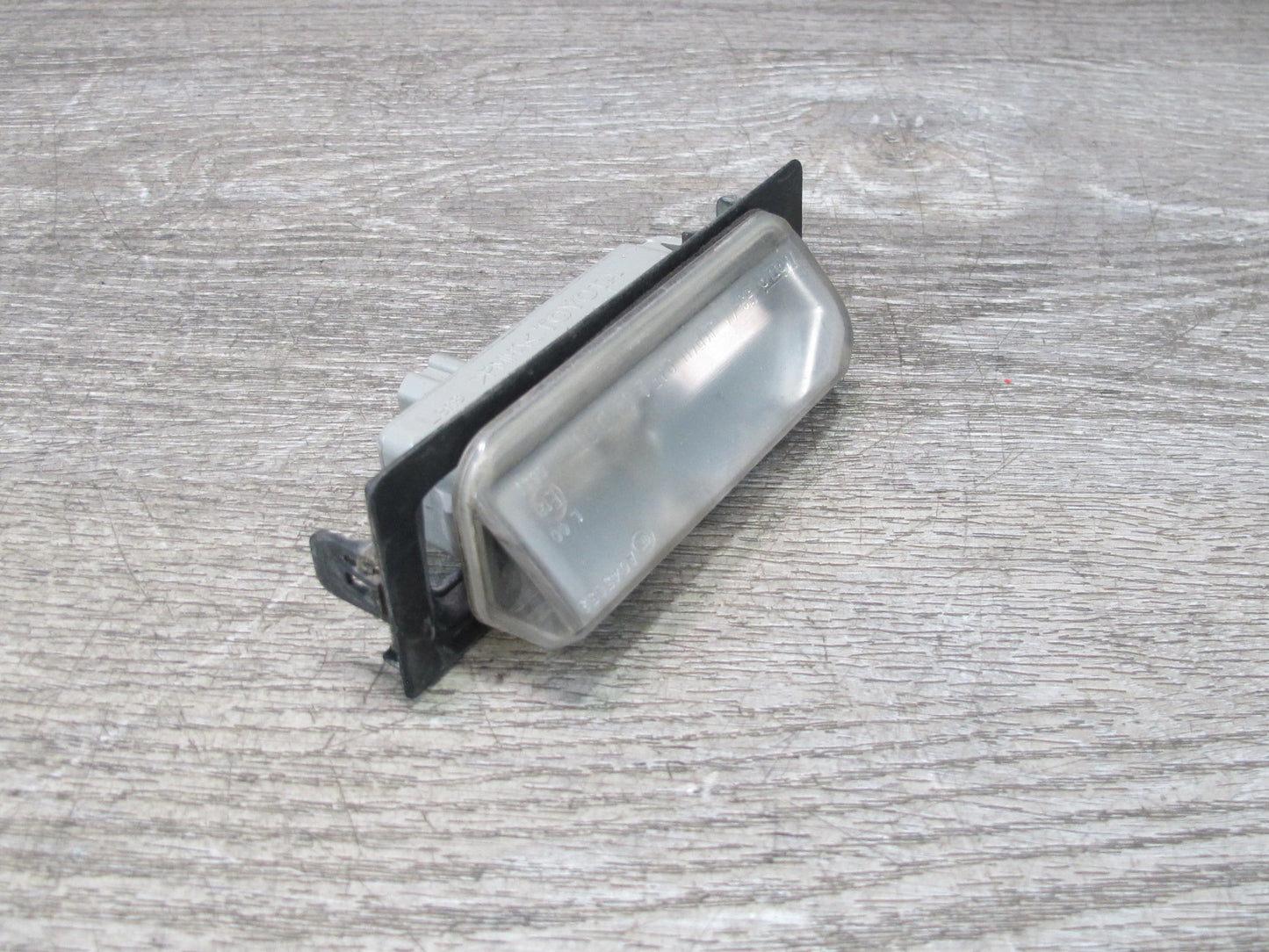 06-15 Lexus IS350 IS250 Rear Trunk Lid Left & Right License Light Lamp Set OEM