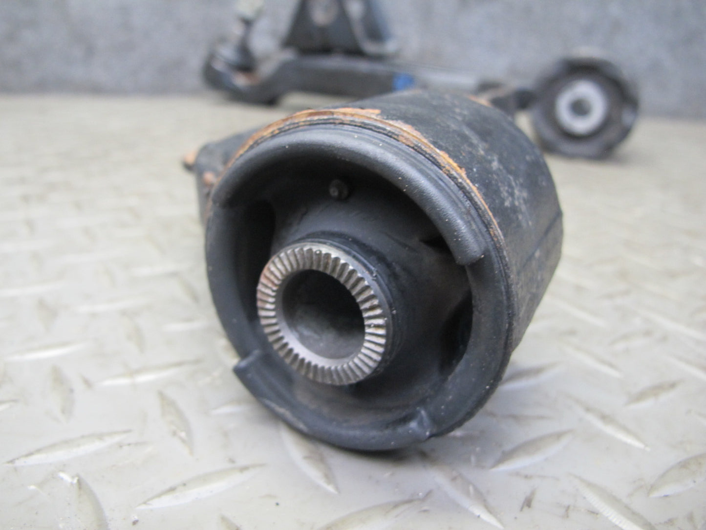 92-96 Lexus JZZ31L SC400 SC300 Front Left Lower Control Arm OEM