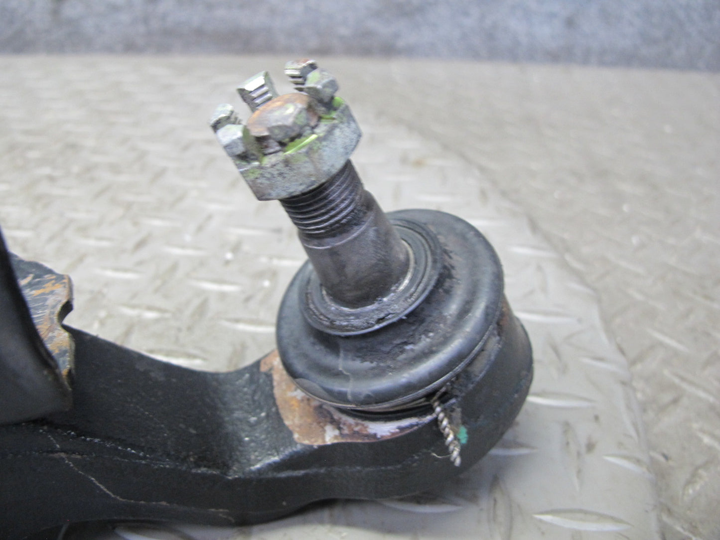 92-96 Lexus JZZ31L SC400 SC300 Front Left Lower Control Arm OEM