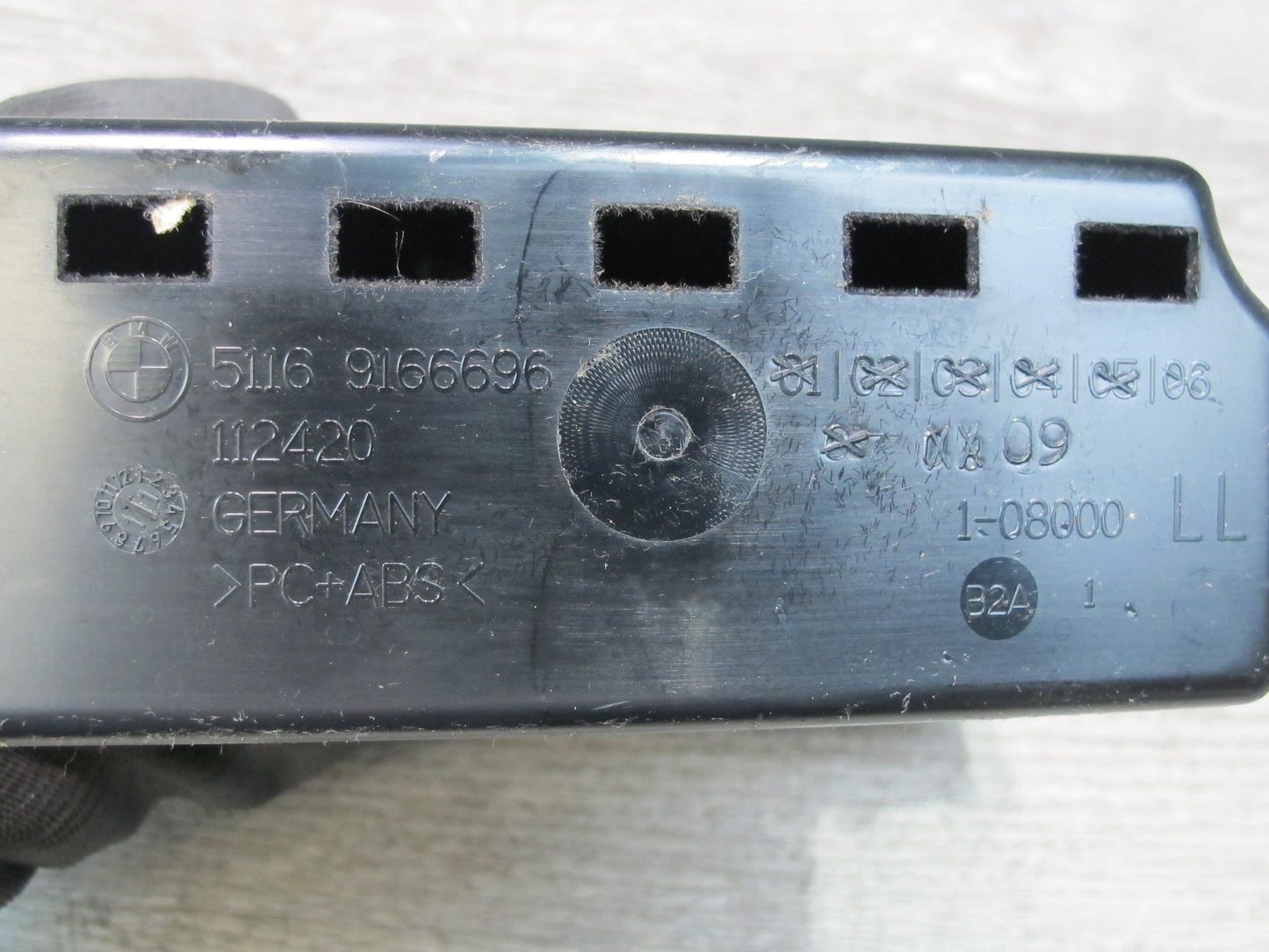 11-16 BMW F10 5-SERIES 550i Dash Front Left Compartment Storage Tray 9166696 OEM