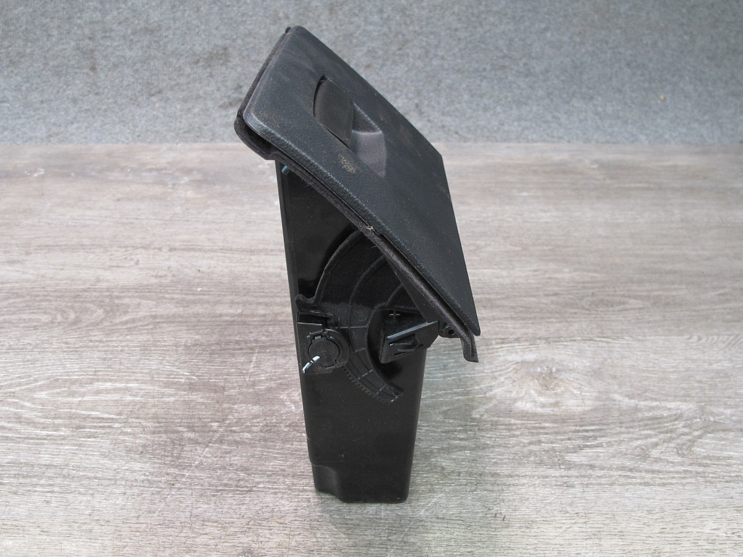 11-16 BMW F10 5-SERIES 550i Dash Front Left Compartment Storage Tray 9166696 OEM