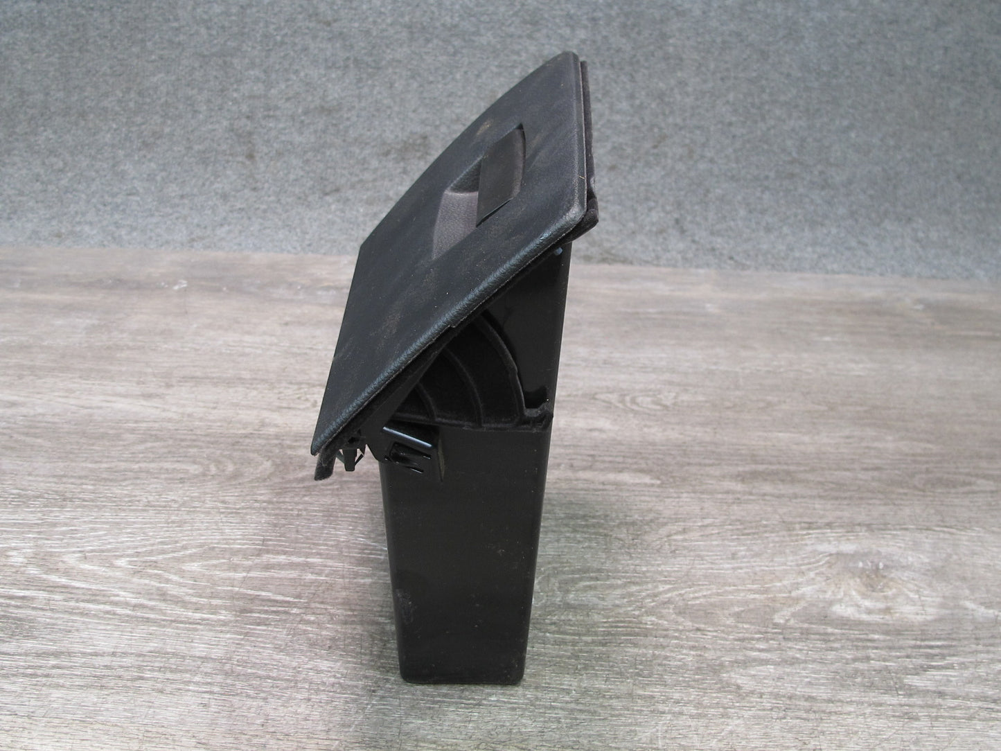 11-16 BMW F10 5-SERIES 550i Dash Front Left Compartment Storage Tray 9166696 OEM