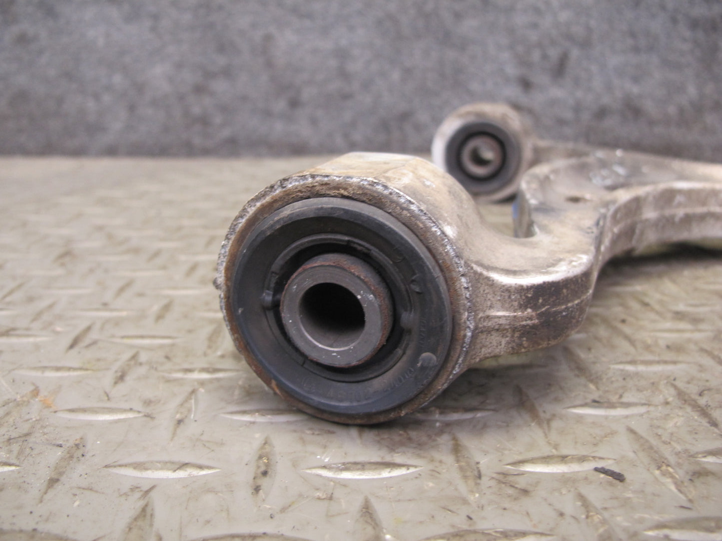 92-93 Lexus JZZ31L SC400 SC300 Set of 2 Rear Right Left Upper Control Arm OEM