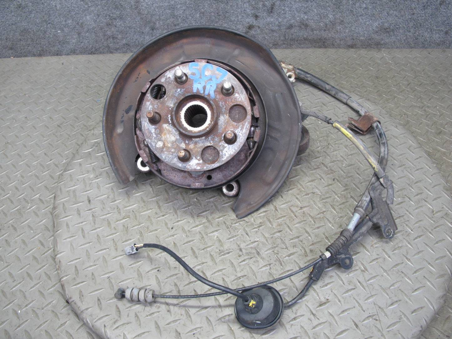 92-00 Lexus JZZ31L SC400 SC300 RWD Rear Right Spindle Knuckle Wheel Hub OEM