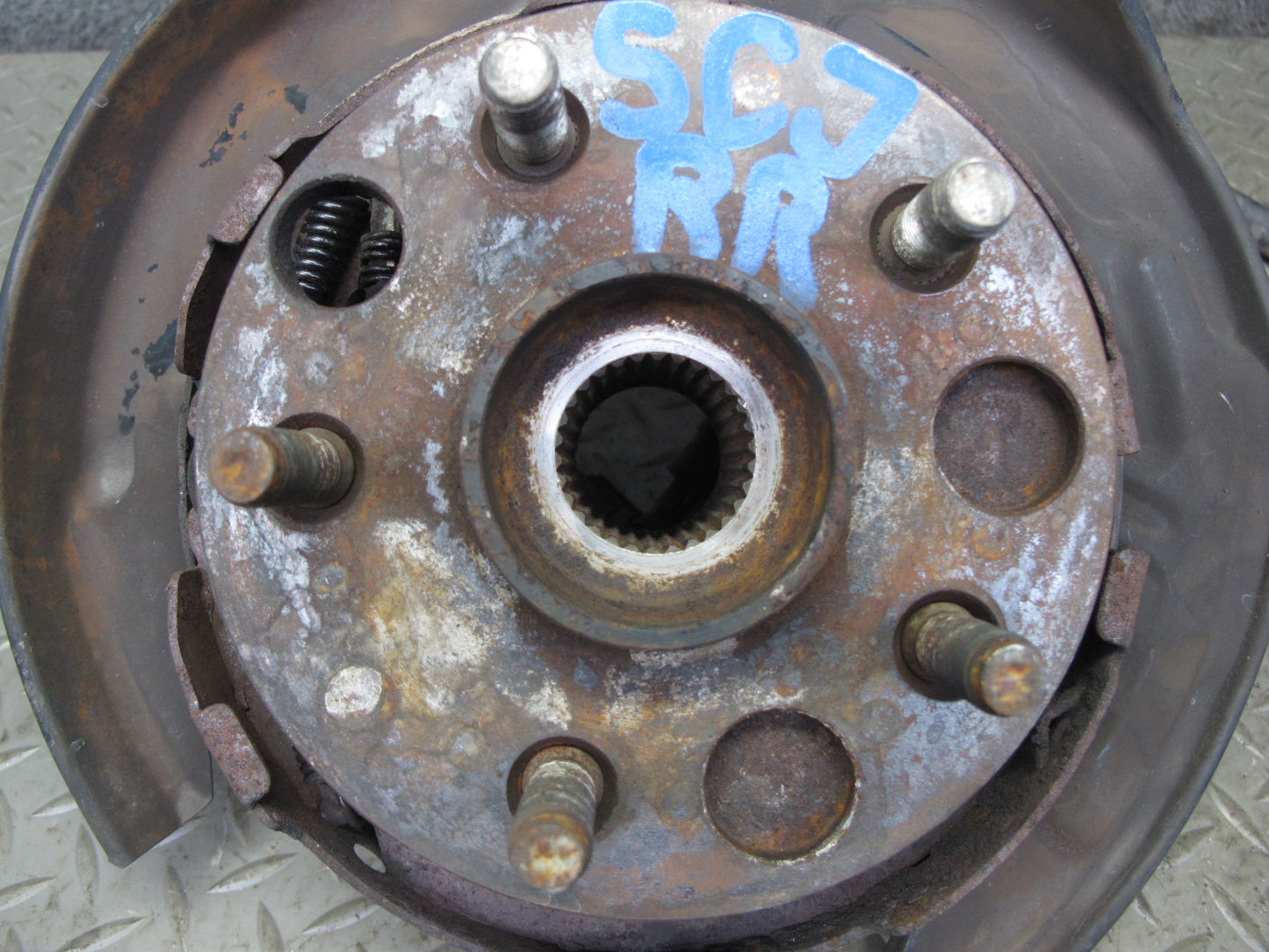 92-00 Lexus JZZ31L SC400 SC300 RWD Rear Right Spindle Knuckle Wheel Hub OEM