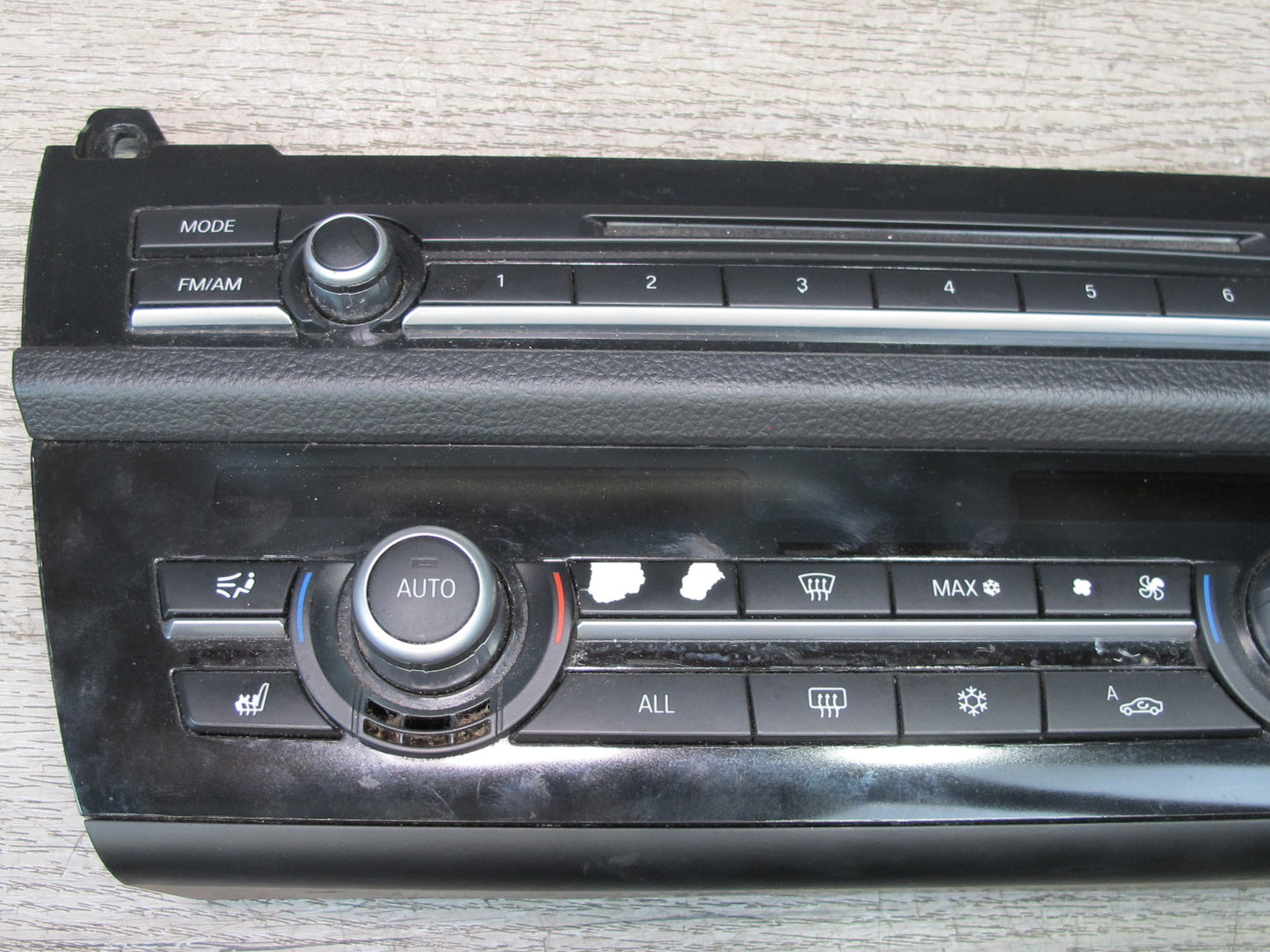 11-13 BMW F10 5-SERIES 550i Dash Radio CD Player A/C Heater Control Switch OEM