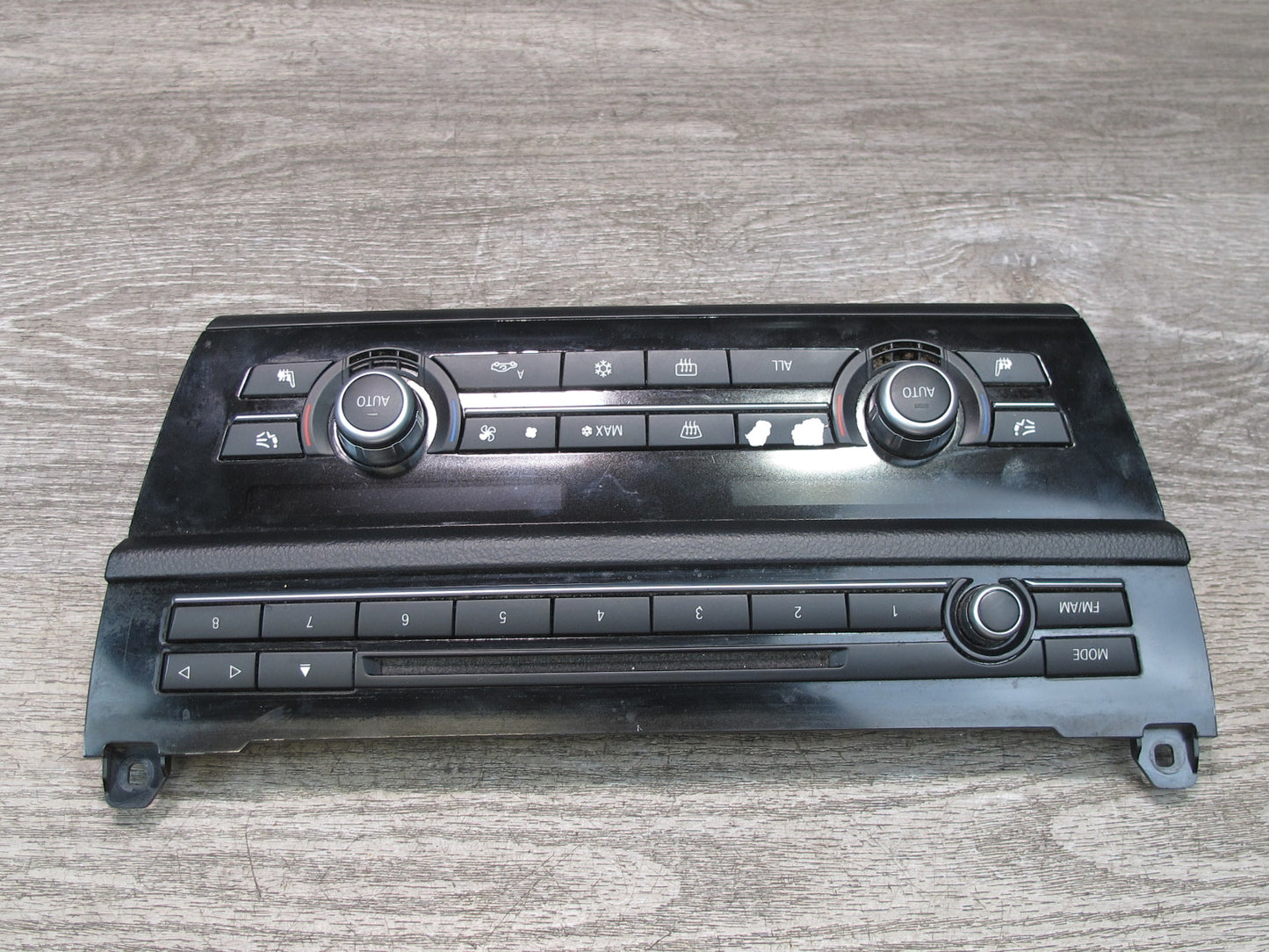 11-13 BMW F10 5-SERIES 550i Dash Radio CD Player A/C Heater Control Switch OEM