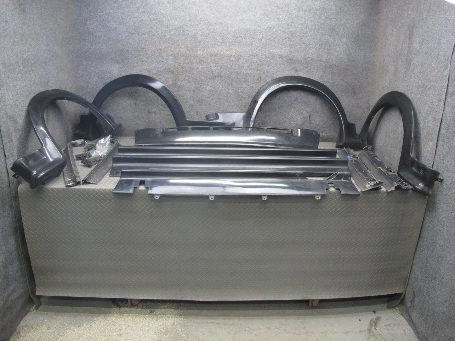 86-89 Volkswagen Scirocco MK2 16V Scirocco Complete Body KIT Valances OEM