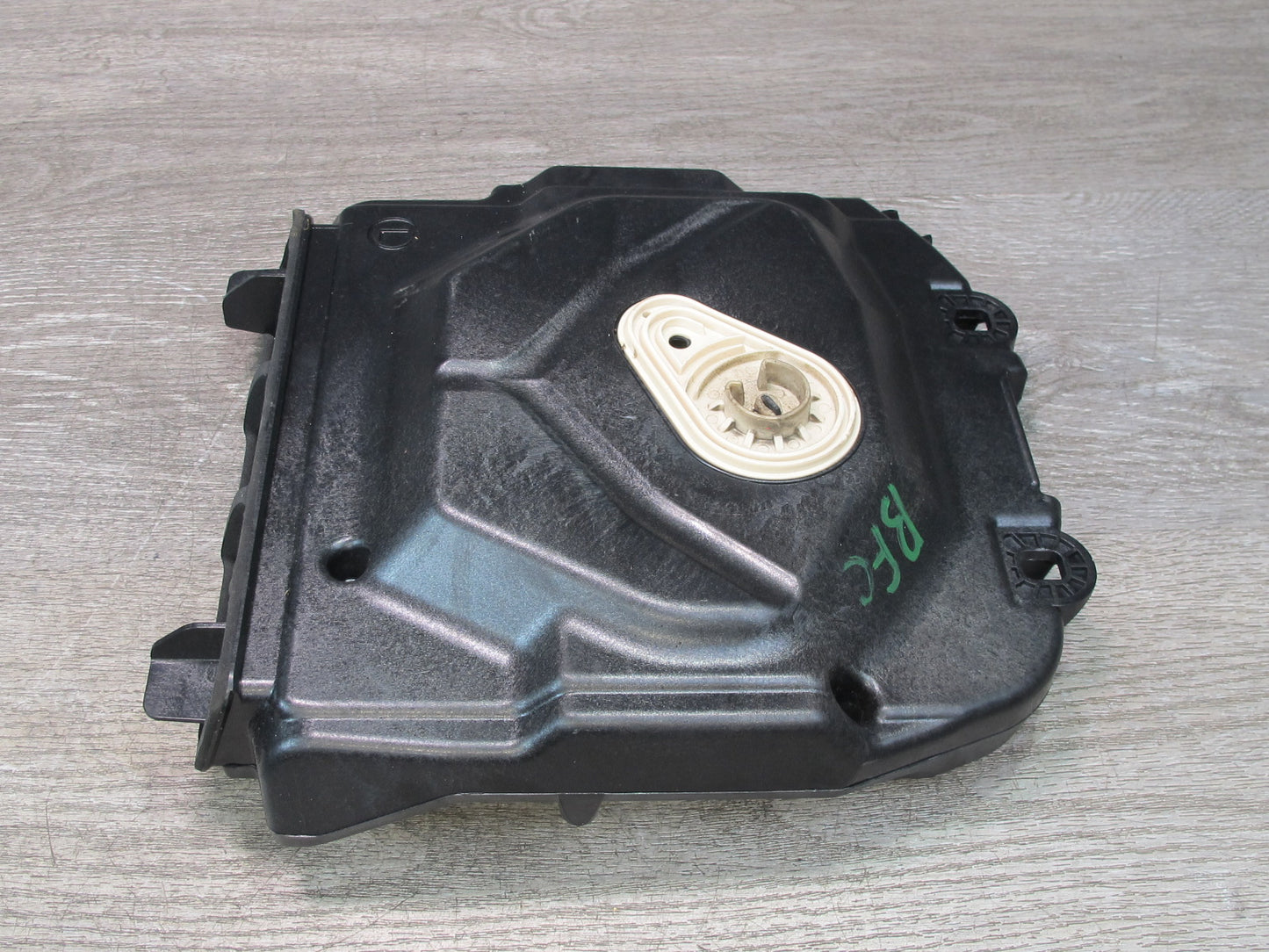 11-16 BMW F06 F12 F13 F10 550i HK Left & Right Hi-fi Subwoofer Speaker Set OEM