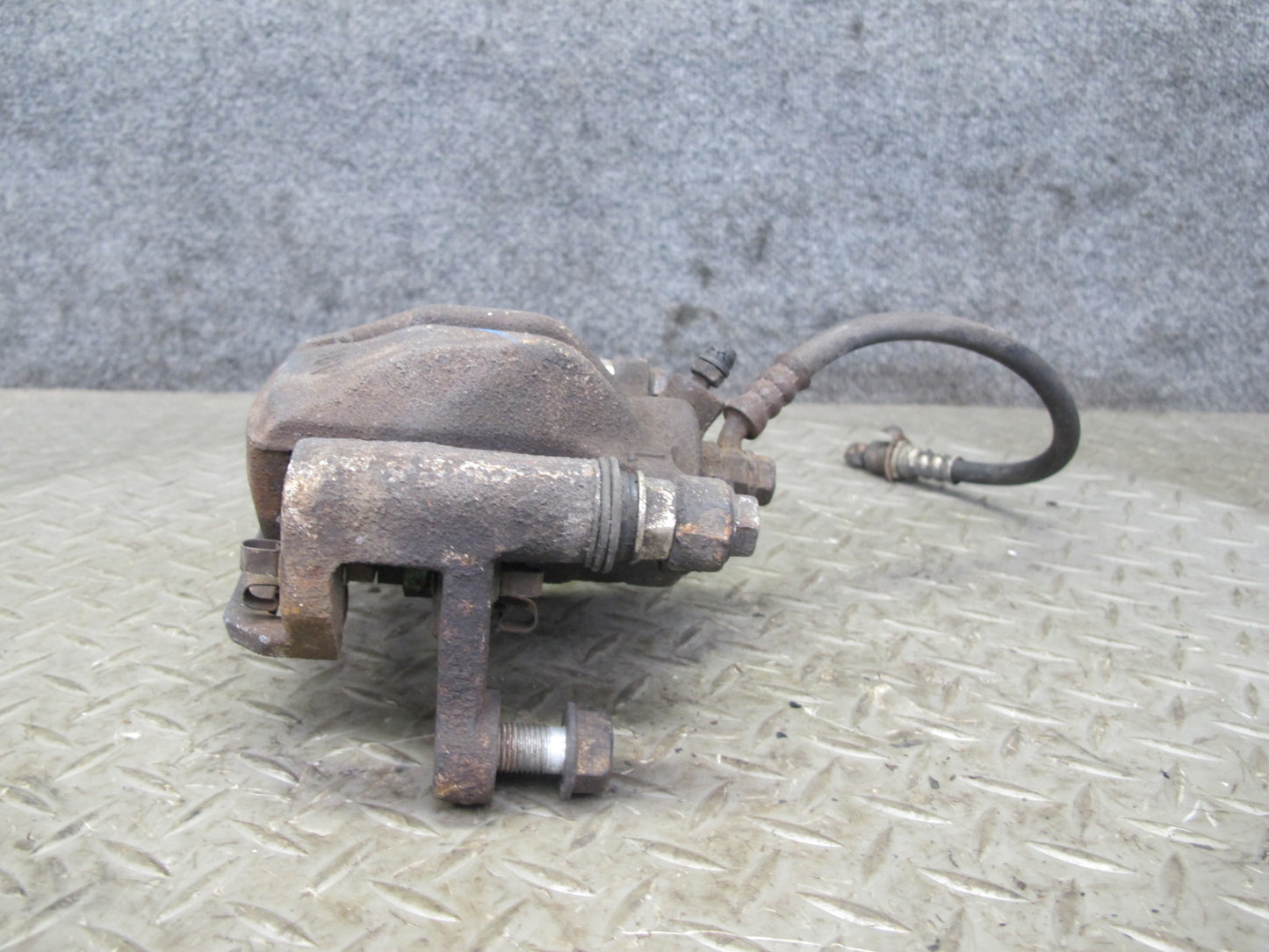 92-98 Lexus JZZ31L SC300 RWD Set of 2 Rear Left & Right Brake Caliper OEM