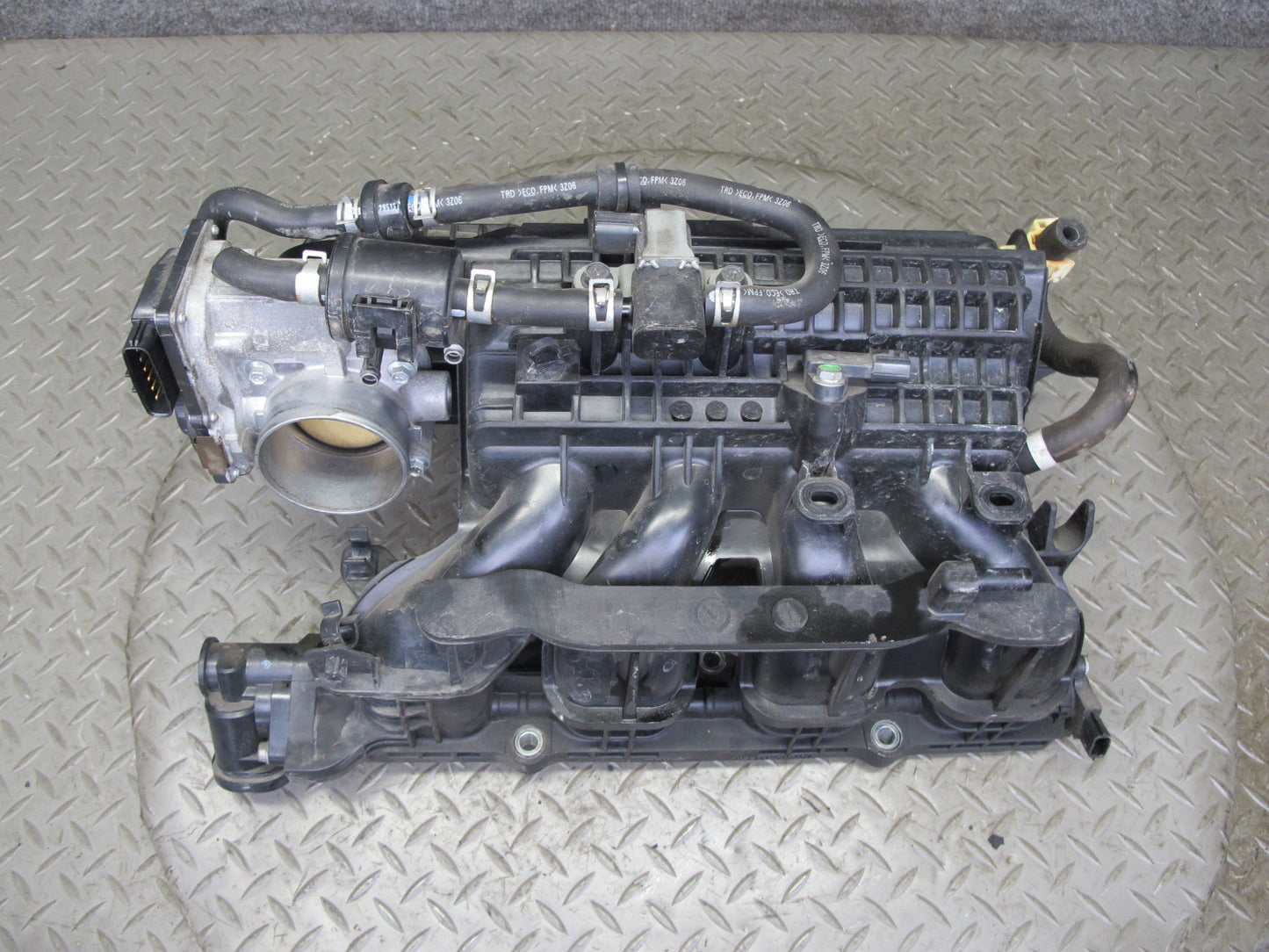 2014-2017 Infiniti QX60 2.5L Hybrid Intake Manifold Intercooler Throttle Body