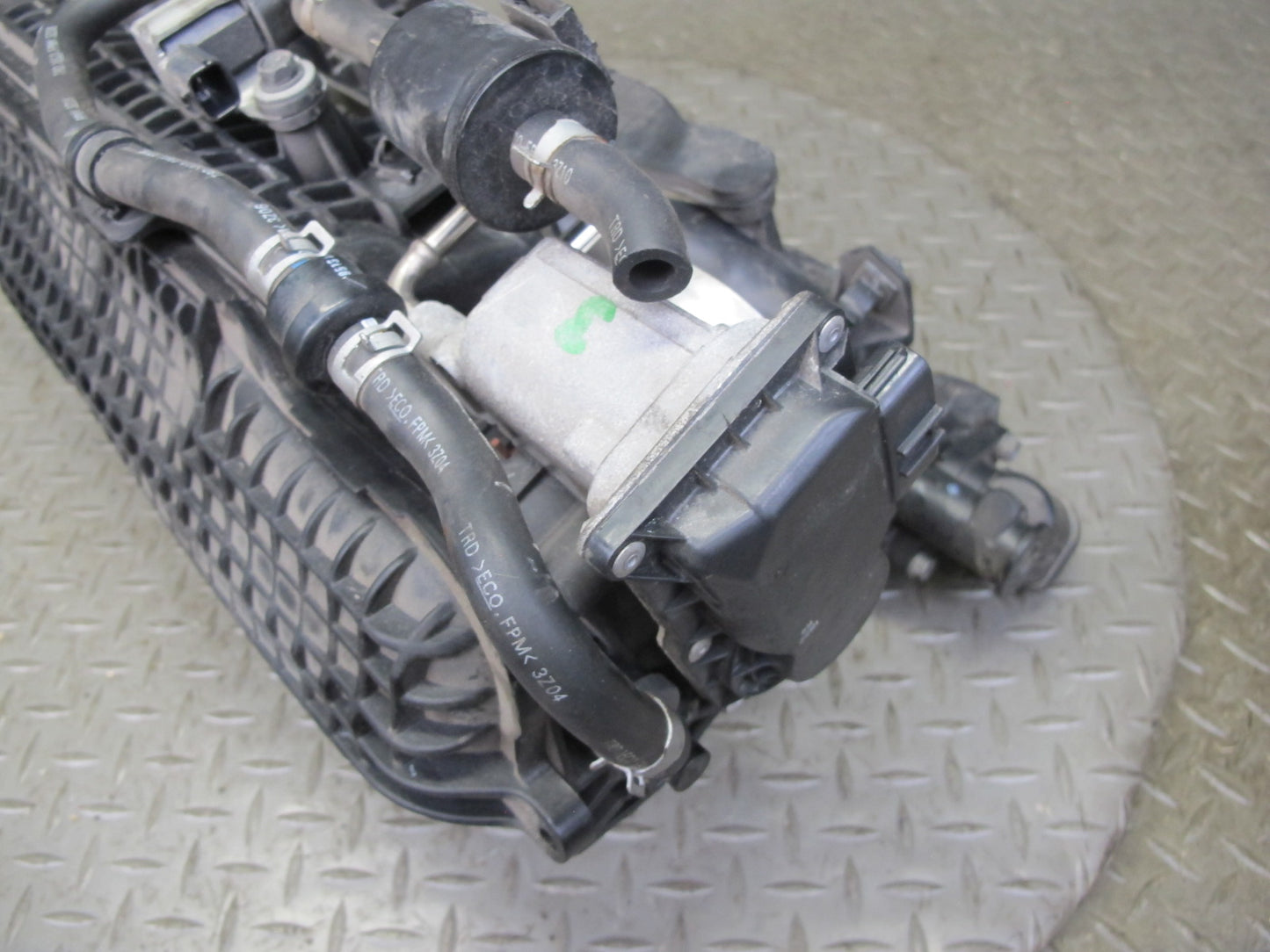 2014-2017 Infiniti QX60 2.5L Hybrid Intake Manifold Intercooler Throttle Body
