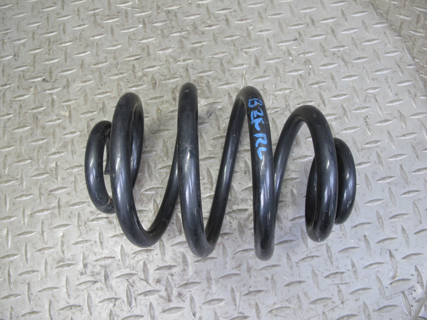 01-02 BMW E36/7 Z3 M54 Roadster Rear Left & Right Strut Coil Spring Set CSX6197