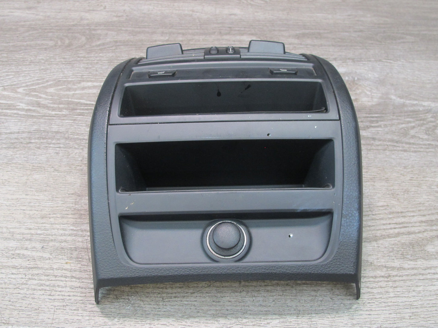 11-16 BMW F10 5-SERIES 550i Rear Center Console Air Vent Trim Panel Storage OEM