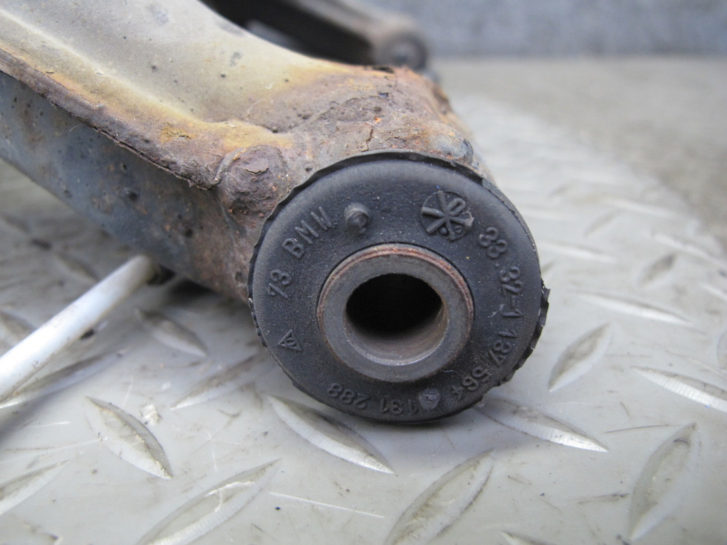 97-02 BMW E36/7 Z3 Rear Left Spindle Knuckle Wheel Hub Trailing Arm 94K OEM