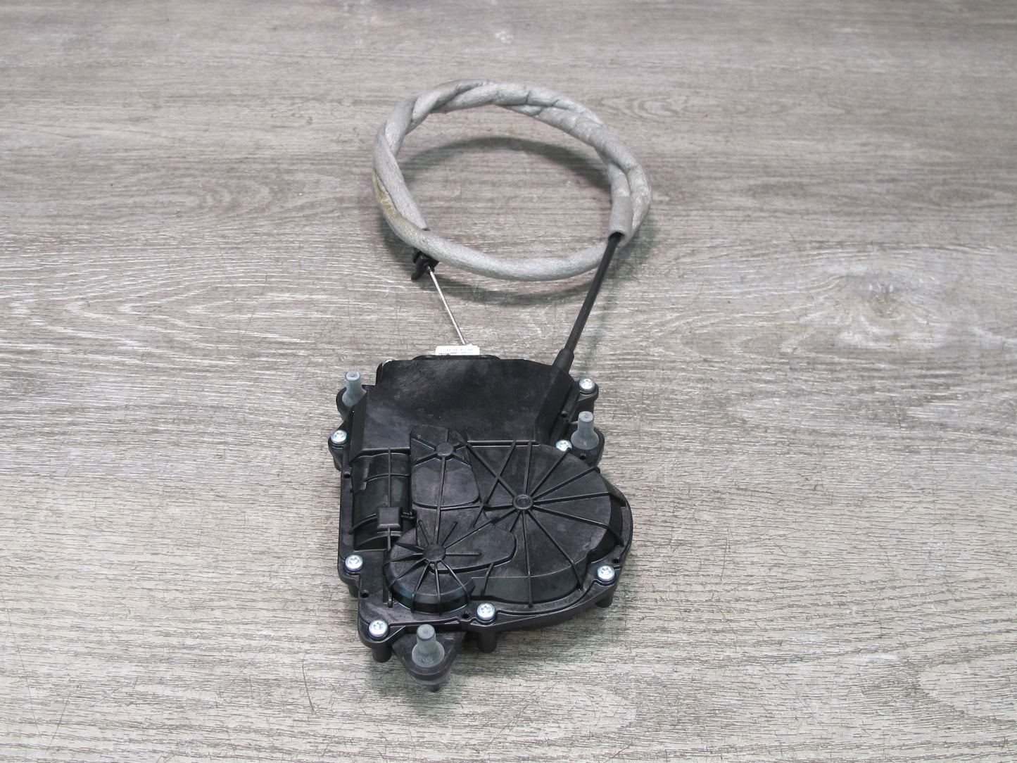 11-13 BMW F10 5-SERIES 550i Rear Trunk Lid Power Lock Drive Motor 7273752 OEM