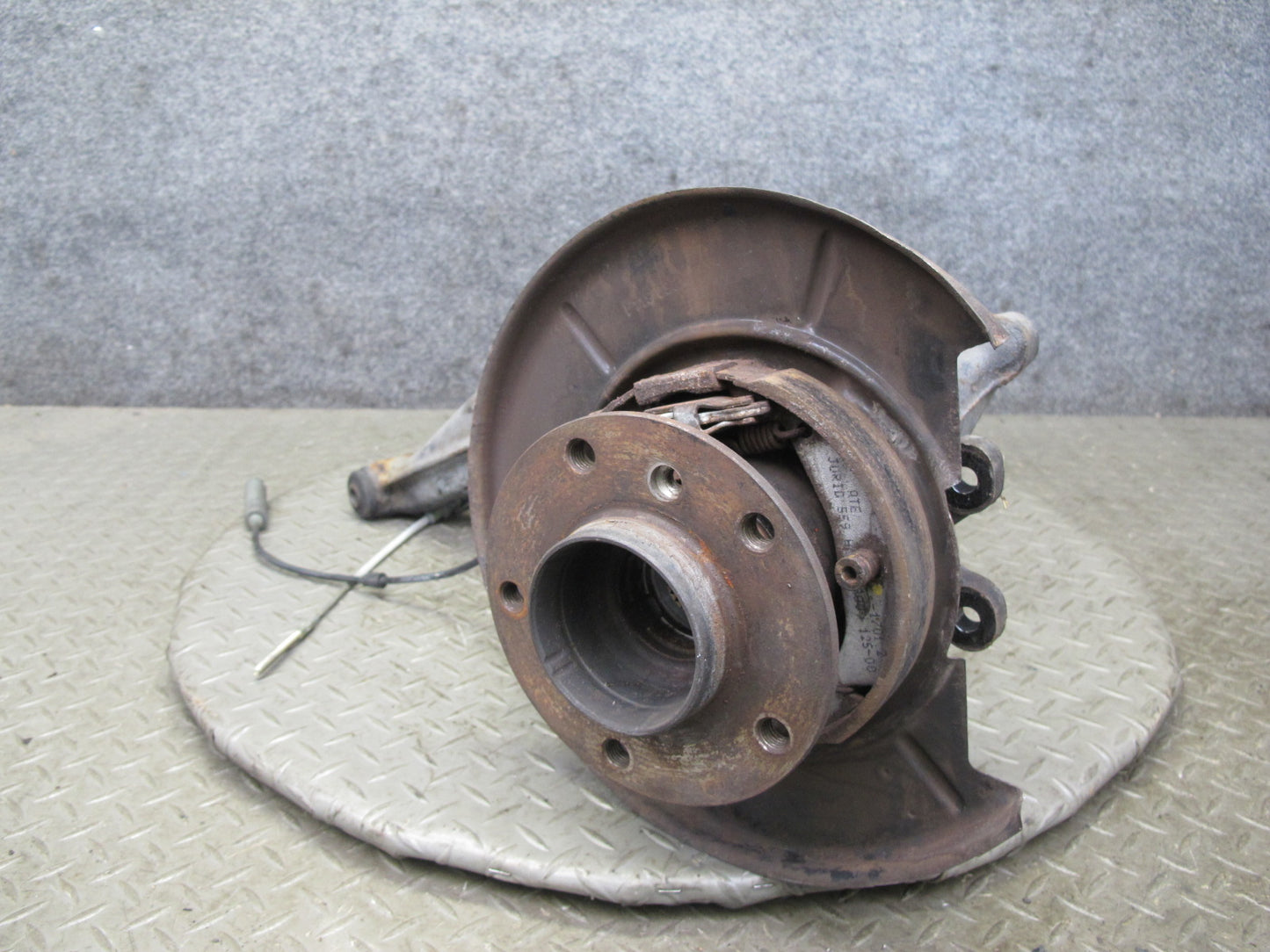 97-02 BMW E36/7 Z3 Rear Right Spindle Knuckle Wheel Hub Trailing Arm 94K OEM