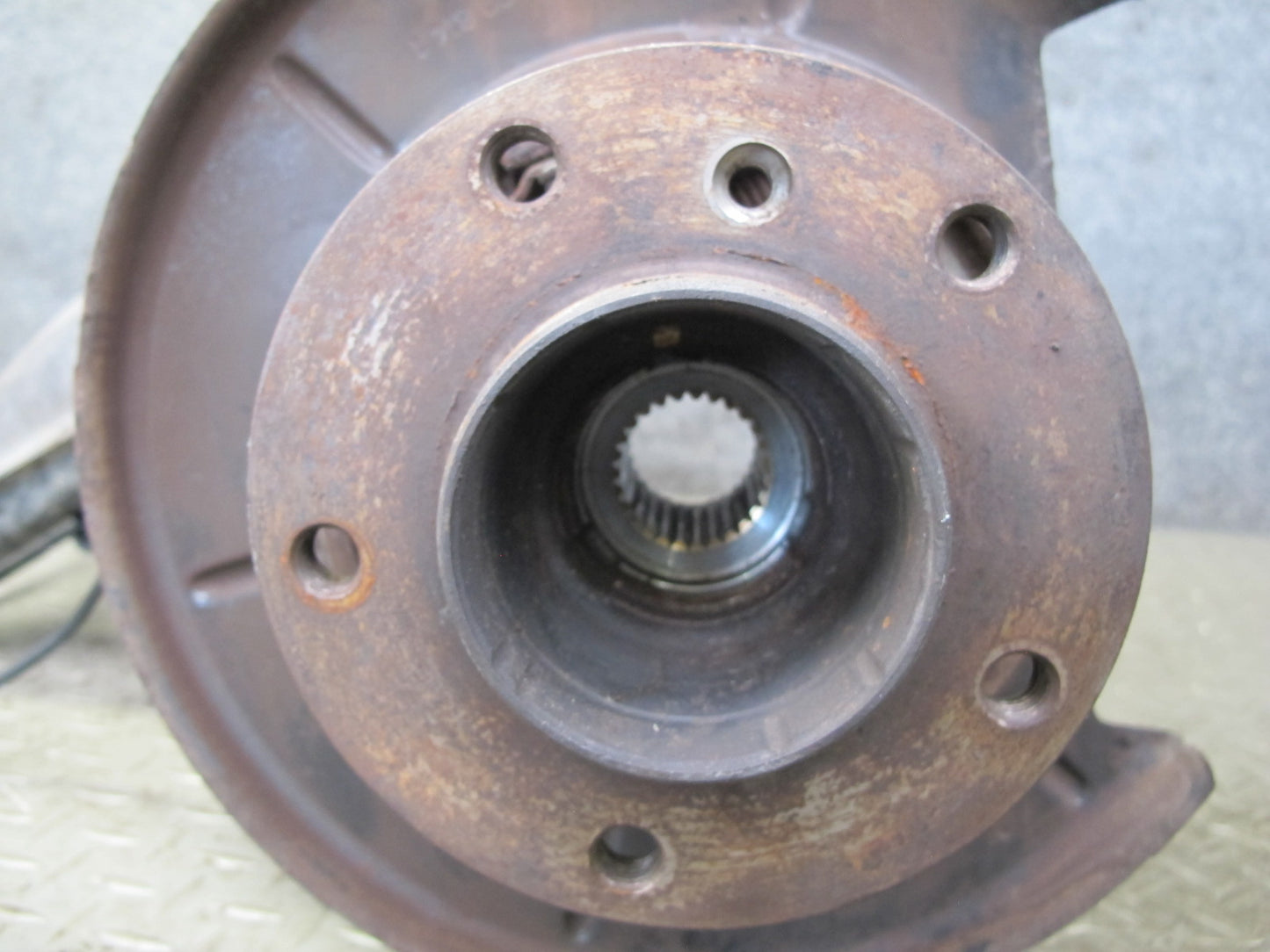 97-02 BMW E36/7 Z3 Rear Right Spindle Knuckle Wheel Hub Trailing Arm 94K OEM