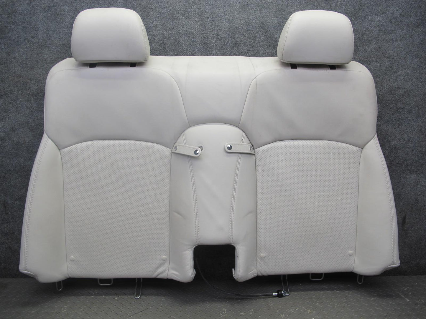 2010 Lexus GSE20L IS350 IS250 Convertible Rear Leather Seat Set Alabaster OEM