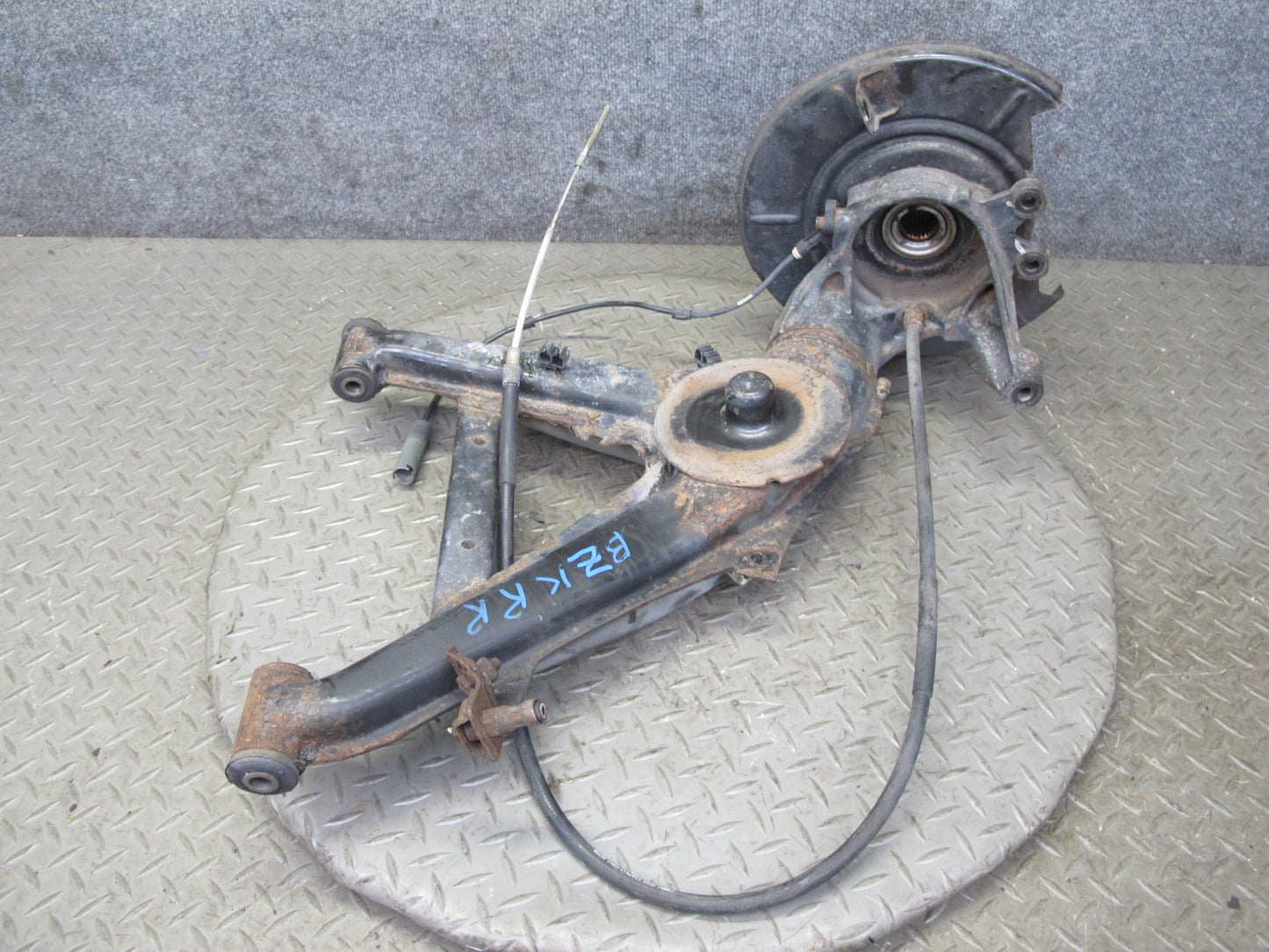 97-02 BMW E36/7 Z3 Rear Right Spindle Knuckle Wheel Hub Trailing Arm 94K OEM