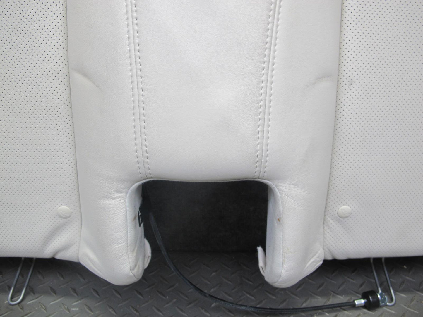 2010 Lexus GSE20L IS350 IS250 Convertible Rear Leather Seat Set Alabaster OEM