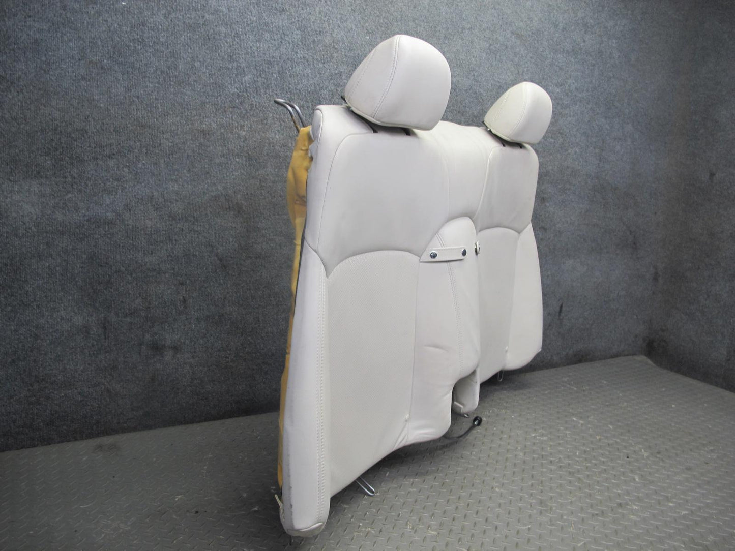 2010 Lexus GSE20L IS350 IS250 Convertible Rear Leather Seat Set Alabaster OEM
