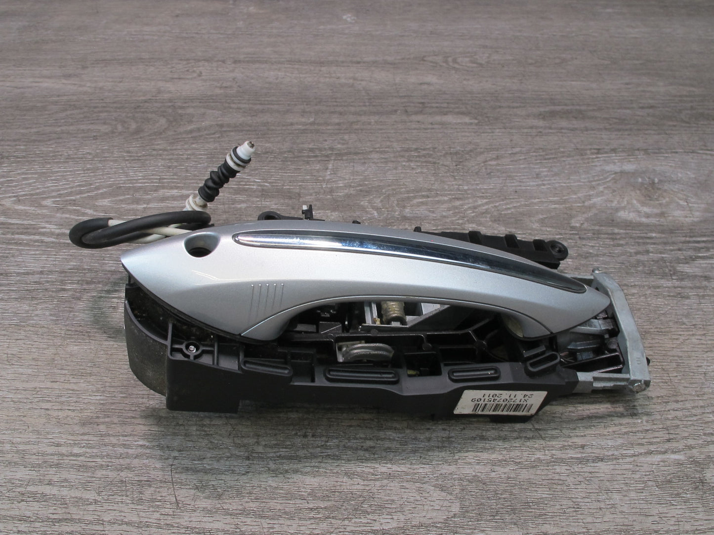 11-16 BMW F10 550i Front Left Door Exterior Handle Silver w Comfort Access OEM