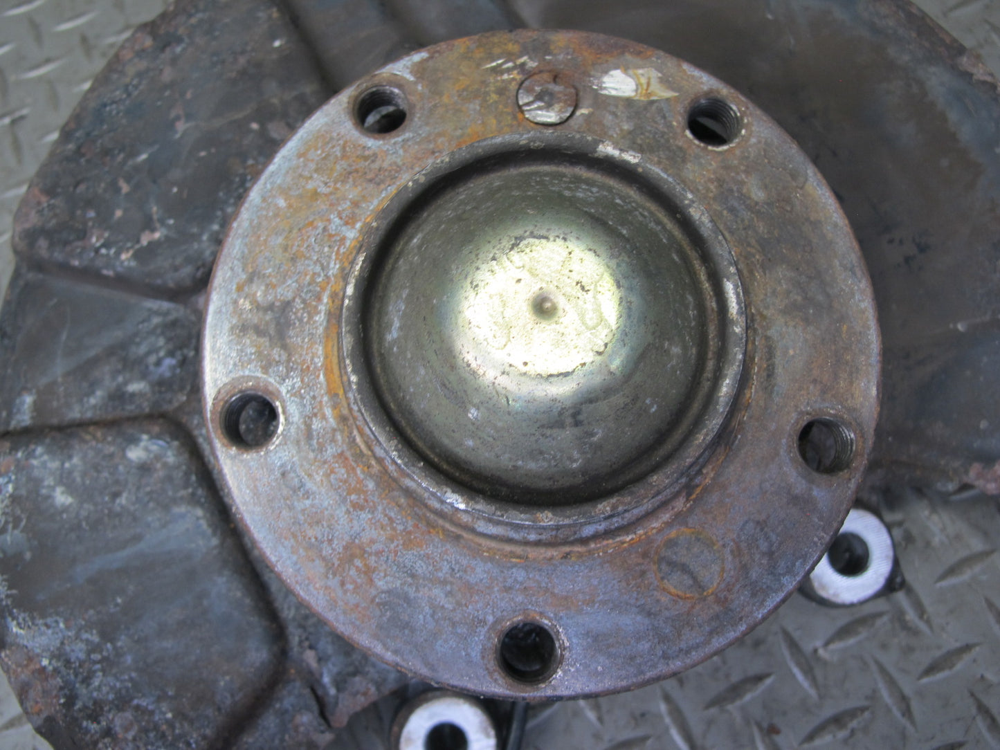 01-02 BMW E36/7 Z3 3.0L M54 Roadster Front Left Spindle Knuckle Wheel Hub OEM