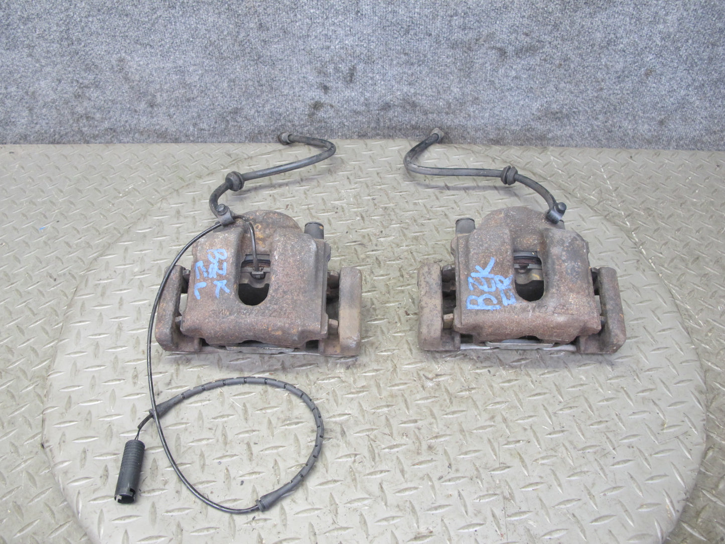 97-02 BMW E36/7 Z3 Set of 2 Front Right & Left Brake Caliper 94K Miles OEM
