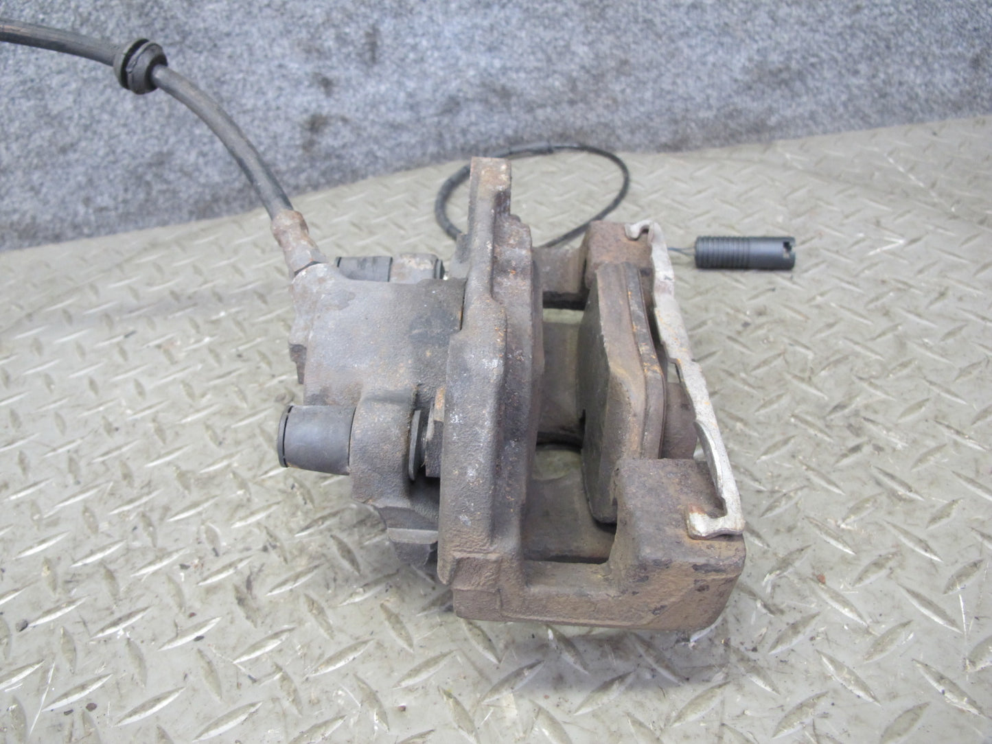 97-02 BMW E36/7 Z3 Set of 2 Front Right & Left Brake Caliper 94K Miles OEM