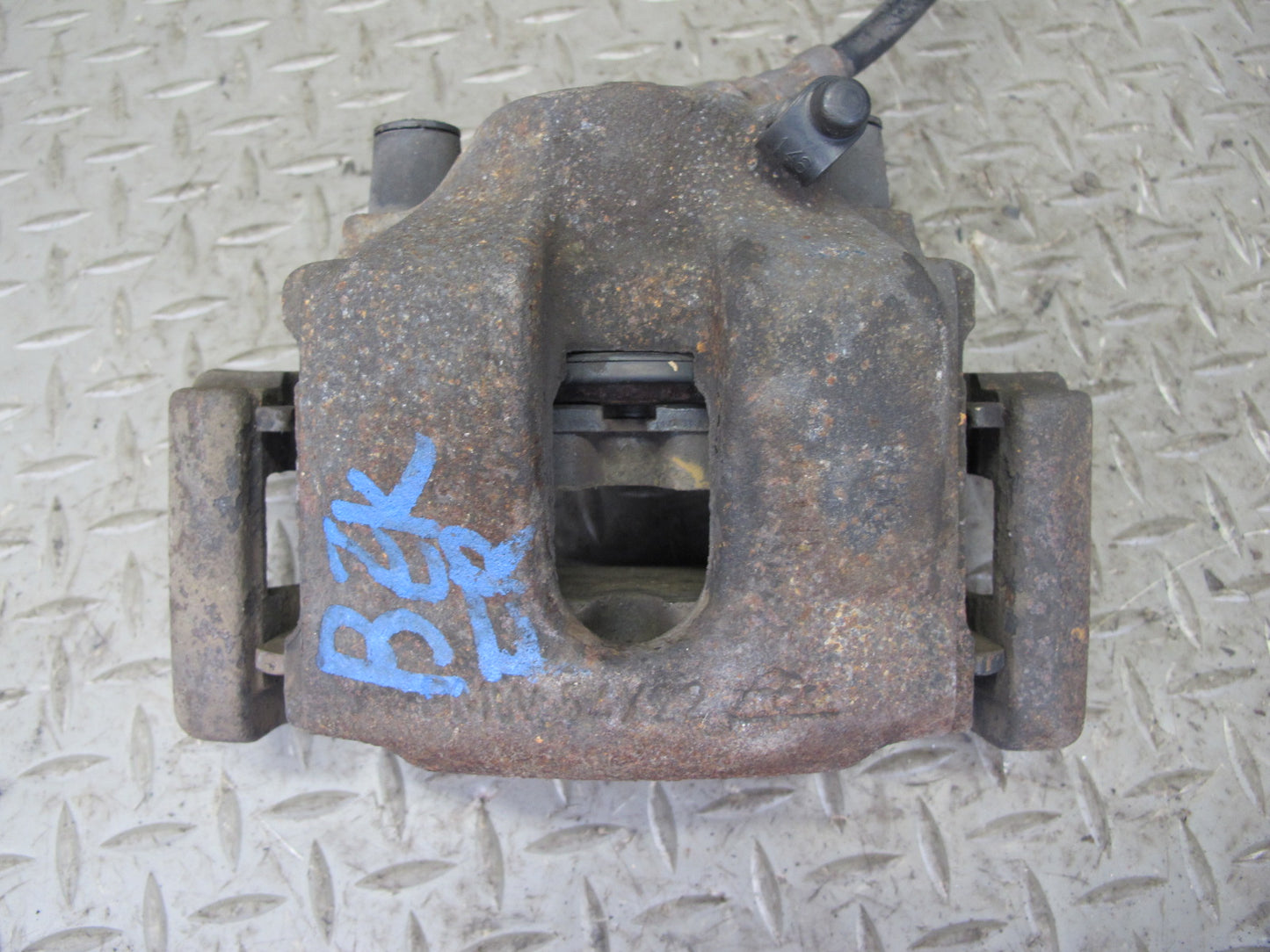 97-02 BMW E36/7 Z3 Set of 2 Front Right & Left Brake Caliper 94K Miles OEM