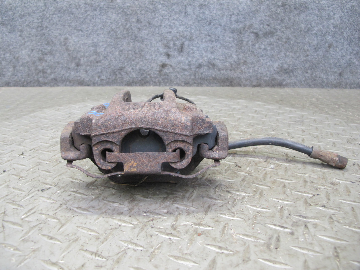 96-02 BMW E36/7 Z3 Set of 2 Rear Left & Right Brake Caliper OEM