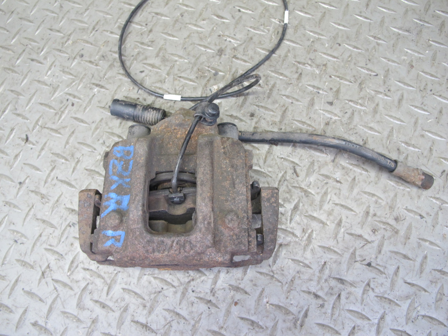 96-02 BMW E36/7 Z3 Set of 2 Rear Left & Right Brake Caliper OEM