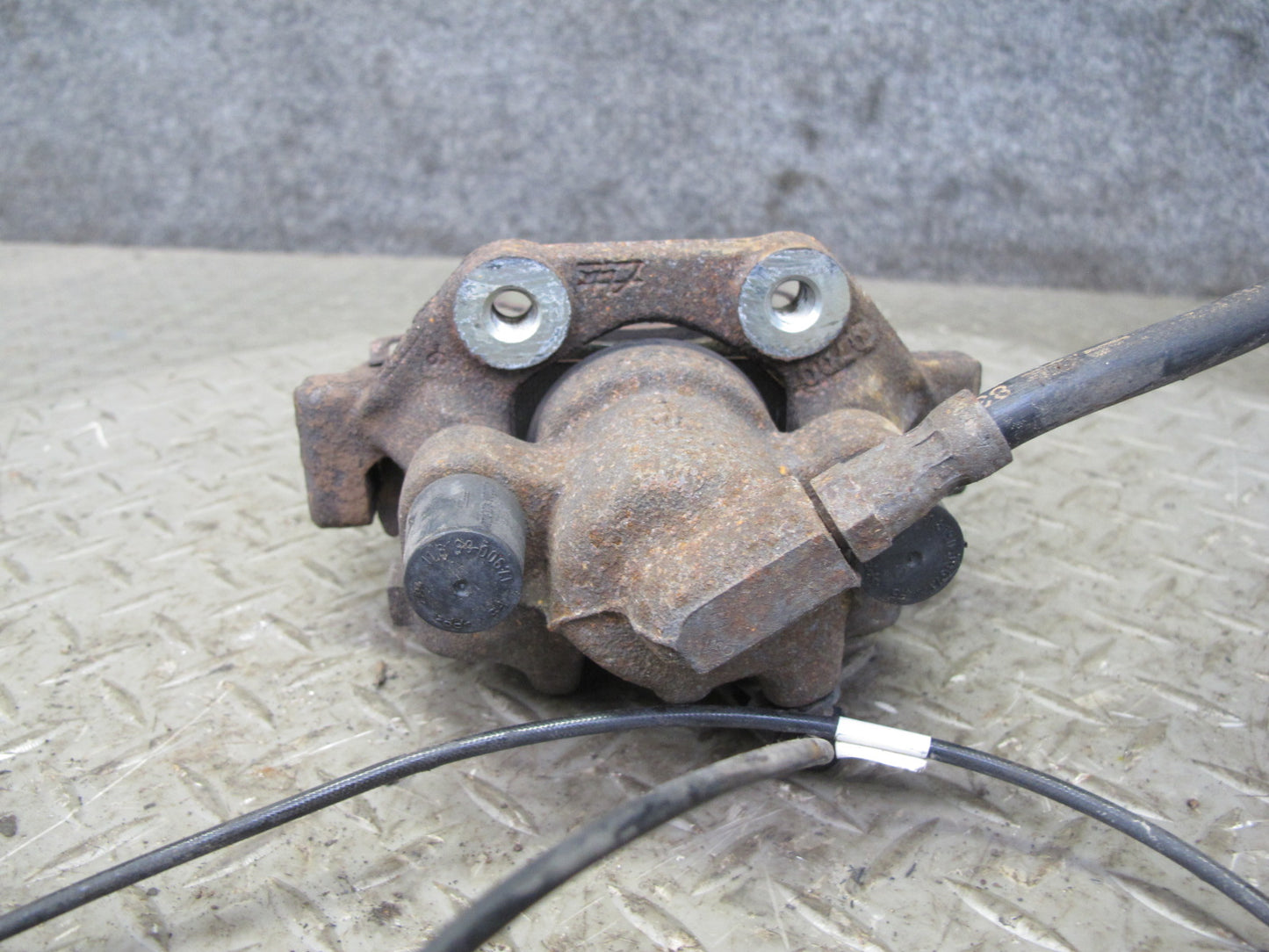 96-02 BMW E36/7 Z3 Set of 2 Rear Left & Right Brake Caliper OEM