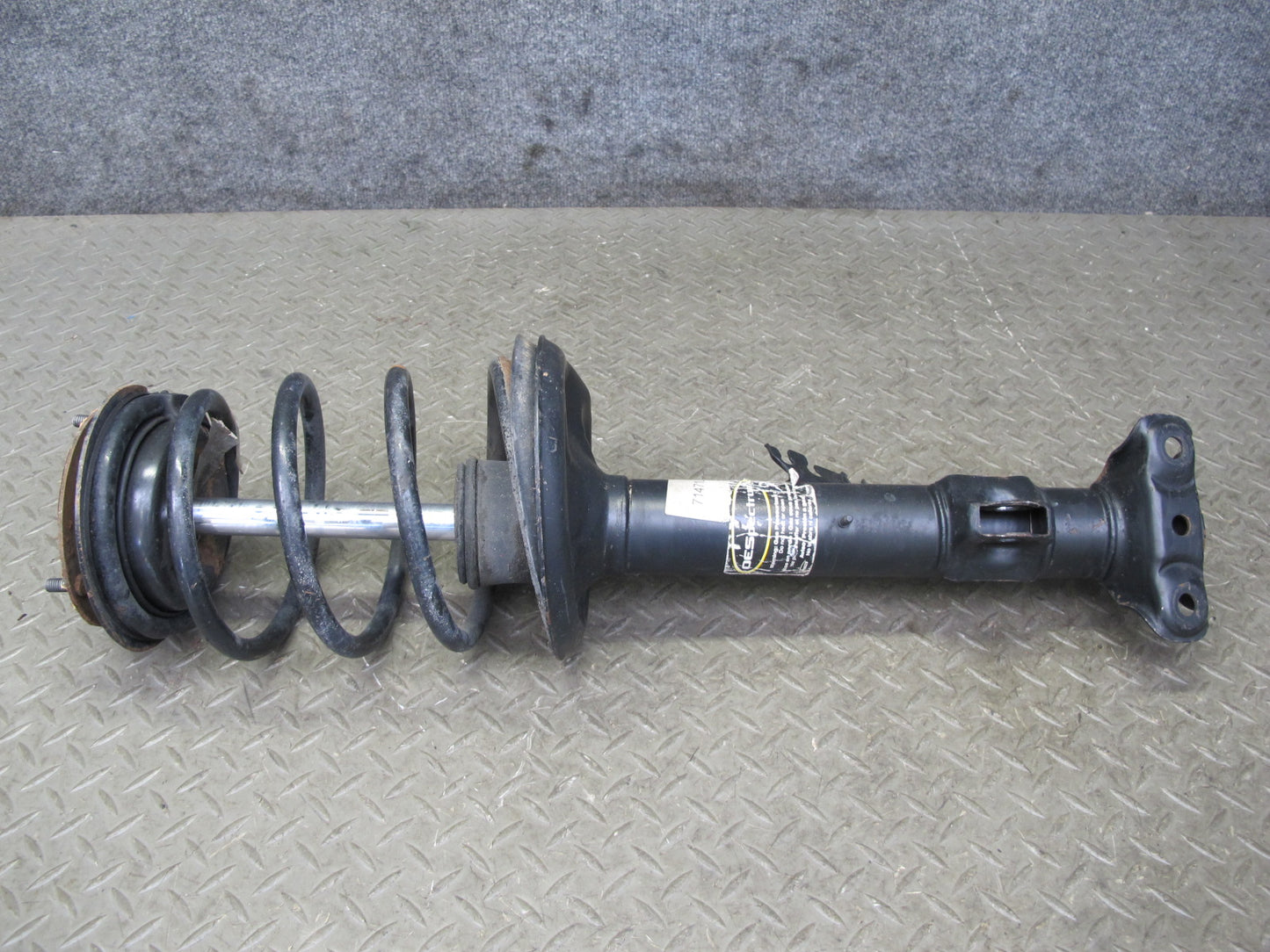 97-02 BMW E36/7 Z3 Roadster Set of 2 Front Strut Shock Absorber Bilstein Monroe