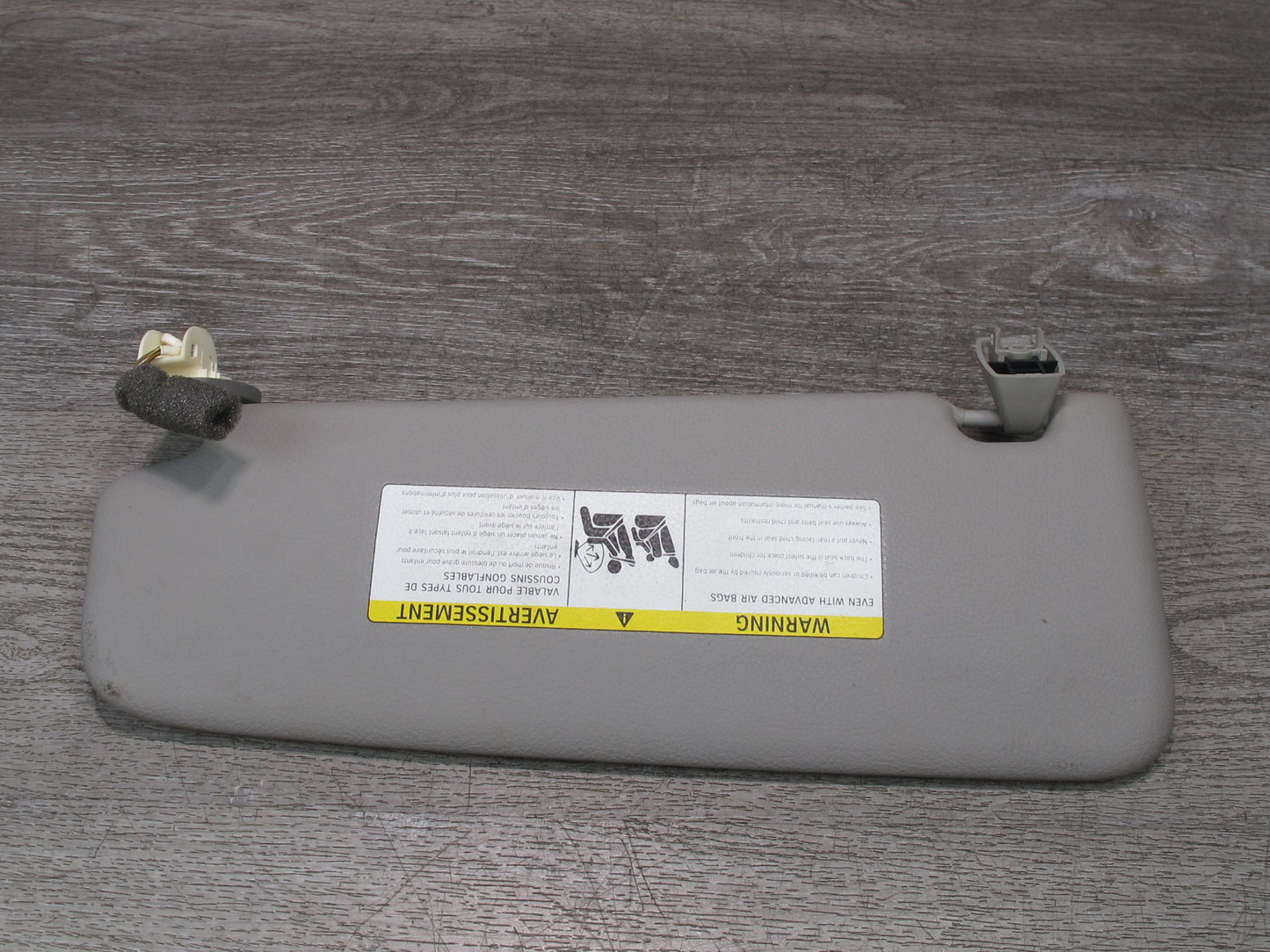 11-16 BMW F10 5-SERIES 550i Set of 2 Front Left & Right Sun Visor Beige OEM