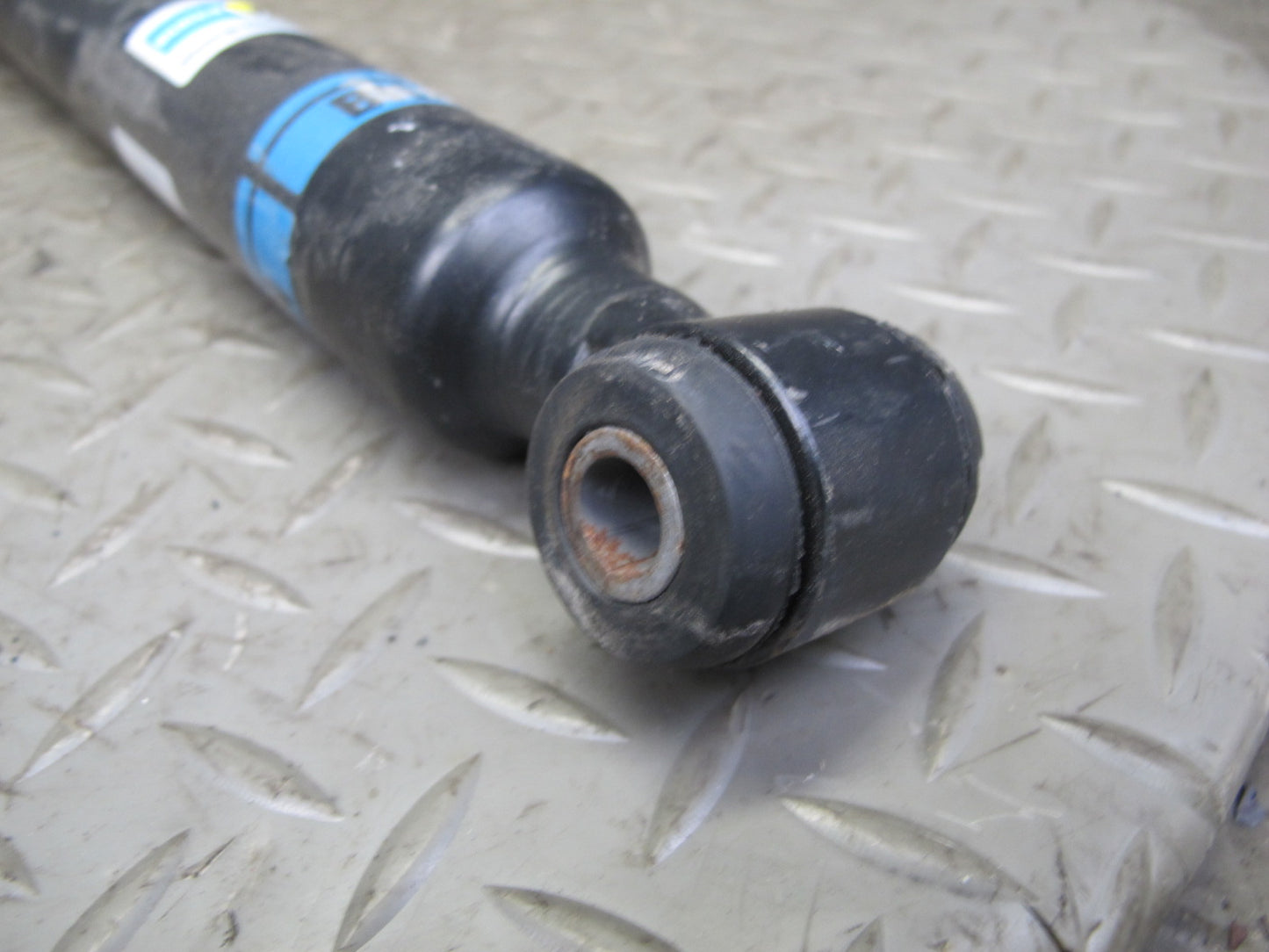 05-08 Mercedes R171 Slk-class Set of 2 Bilstein Rear Strut Shock Absorber