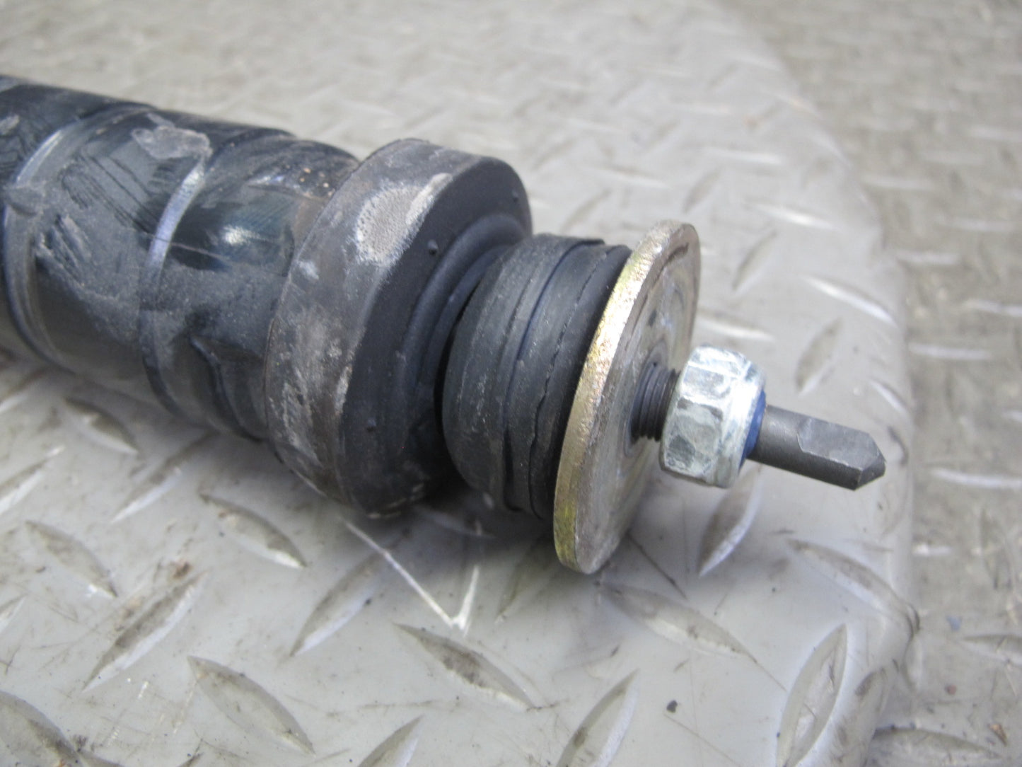 05-08 Mercedes R171 Slk-class Set of 2 Bilstein Rear Strut Shock Absorber