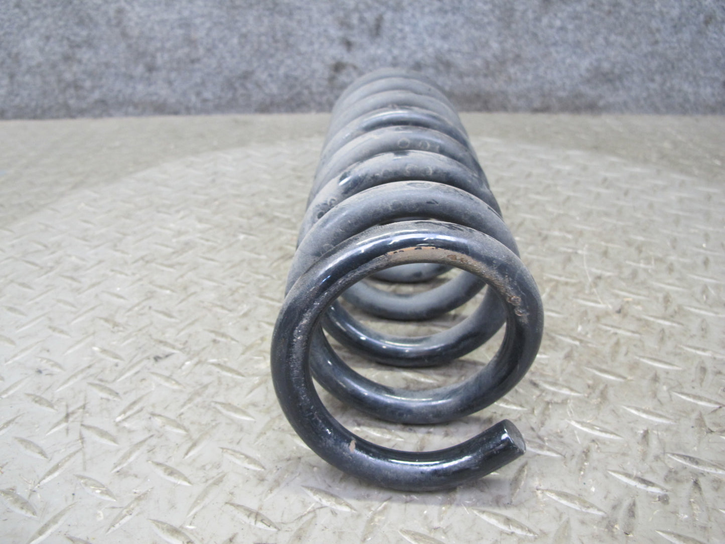 05-11 Mercedes R171 Slk-class Set of 2 Rear Left & Right Coil Spring OEM