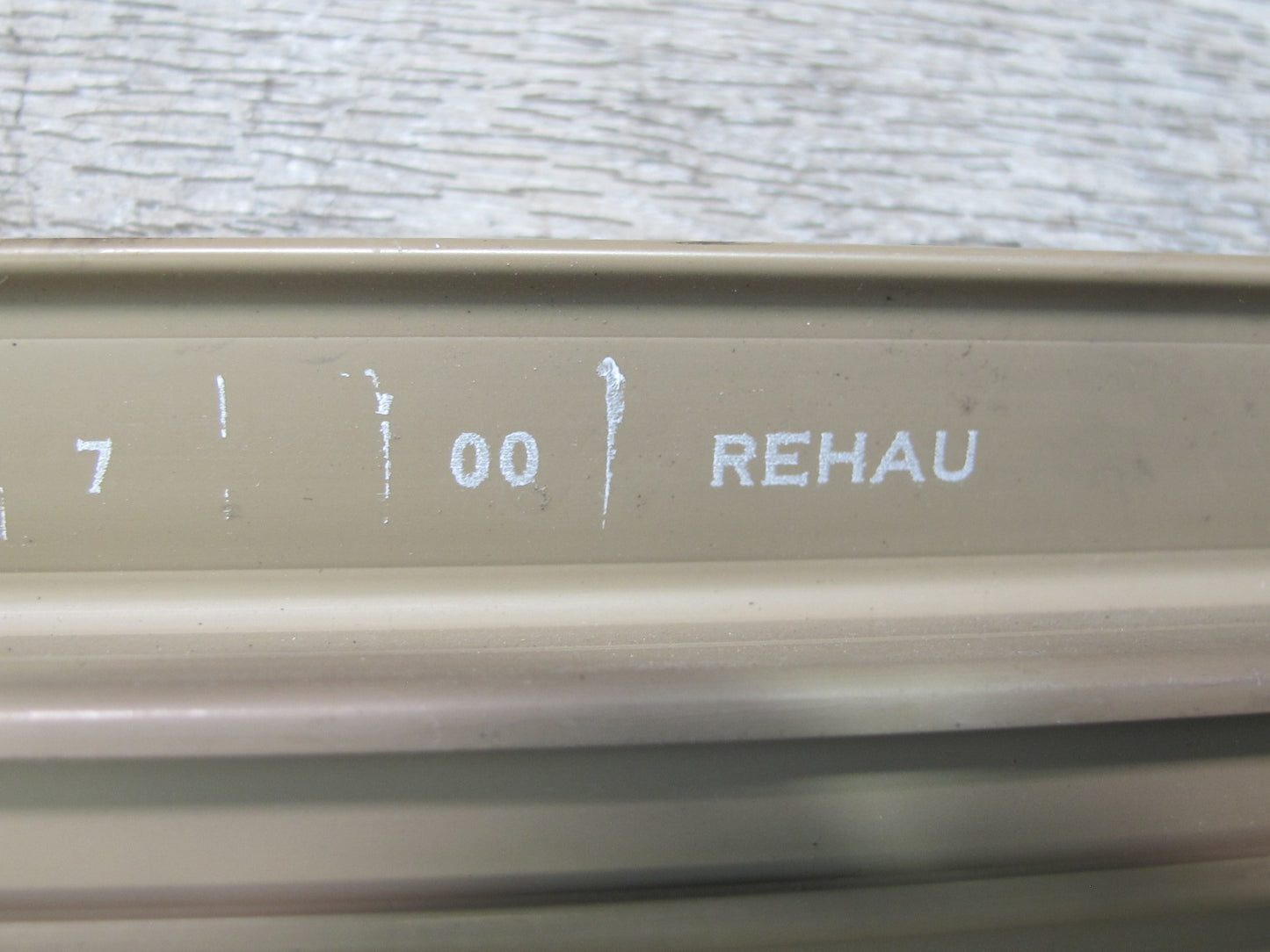 96-02 BMW E36/7 Z3 Roadster Right Door Sill Trim Carpet Holder Beige 8397547 OEM