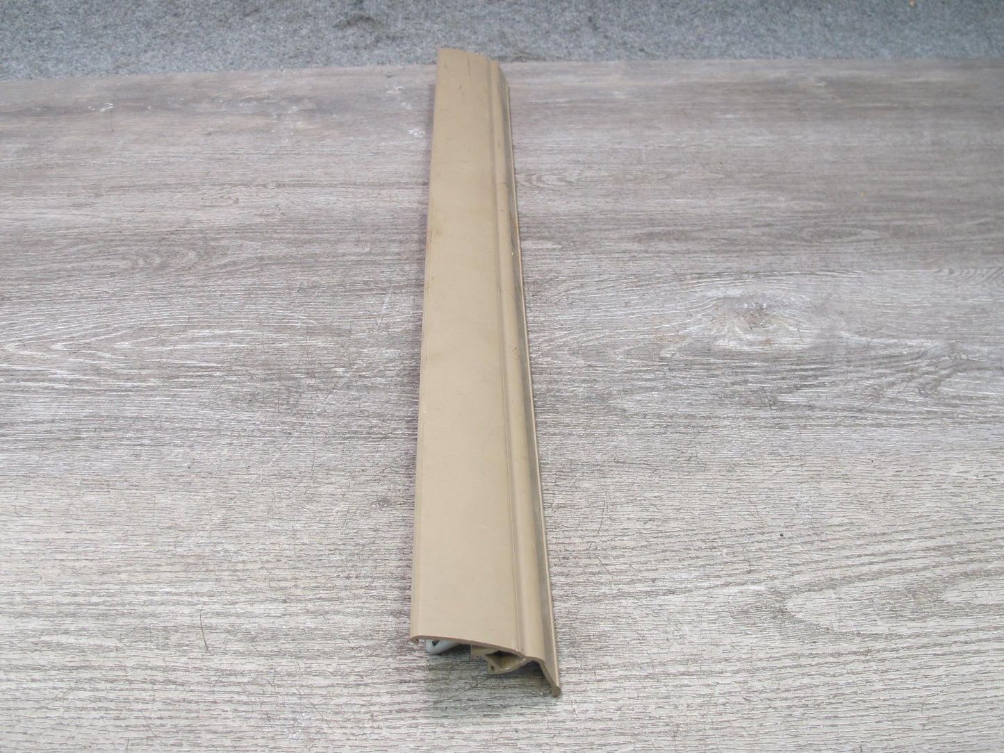 96-02 BMW E36/7 Z3 Roadster Right Door Sill Trim Carpet Holder Beige 8397547 OEM