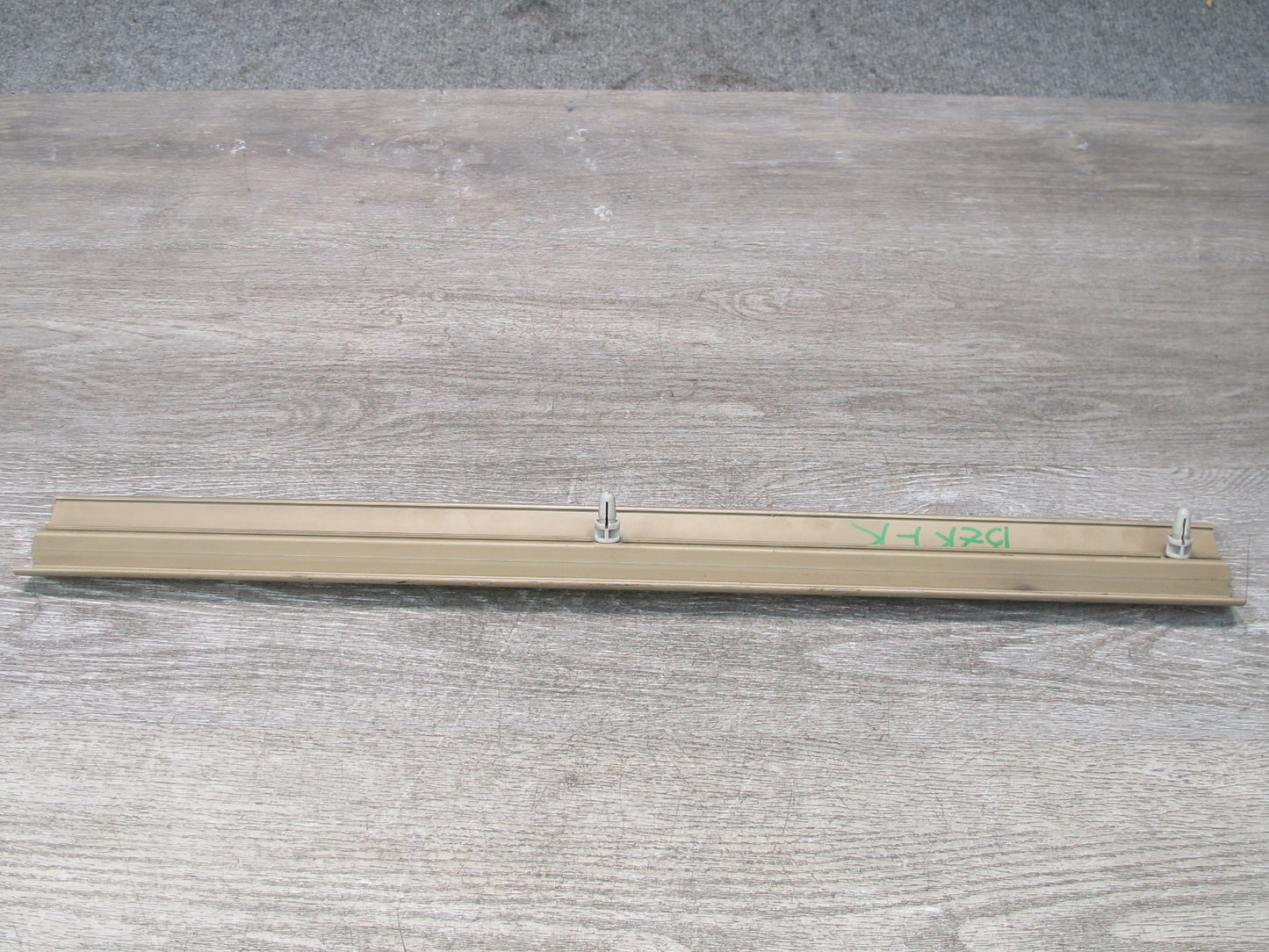 96-02 BMW E36/7 Z3 Roadster Right Door Sill Trim Carpet Holder Beige 8397547 OEM