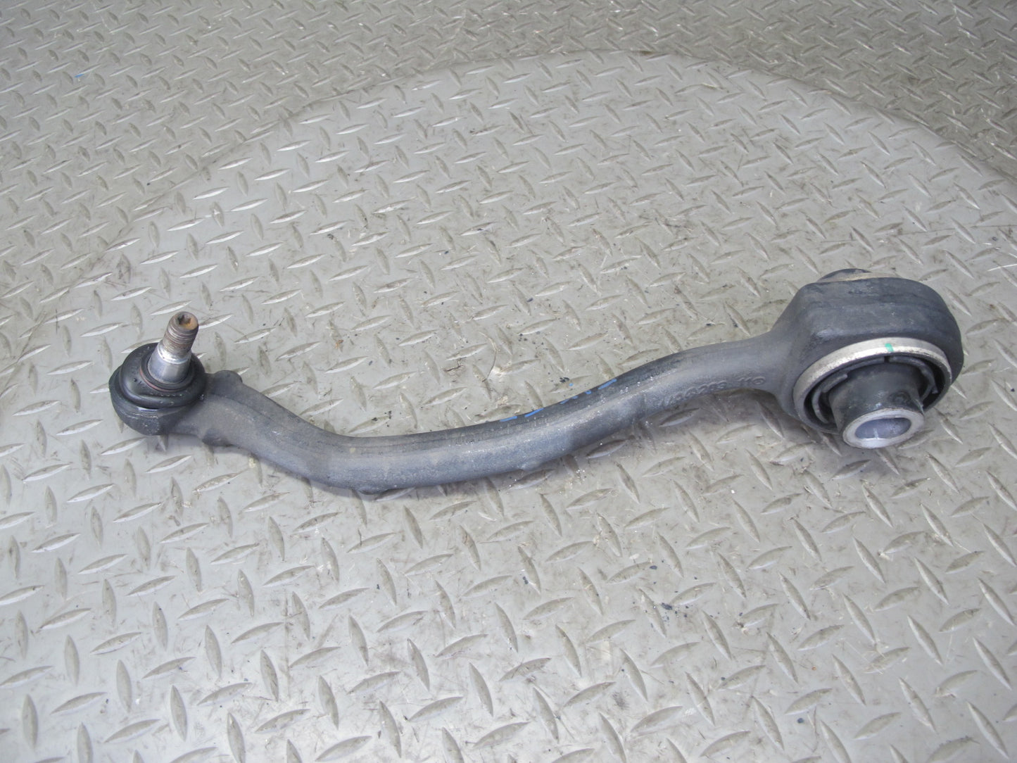 05-11 Mercedes R171 Slk-class Set of 2 Front Right Suspension Control Arm OEM