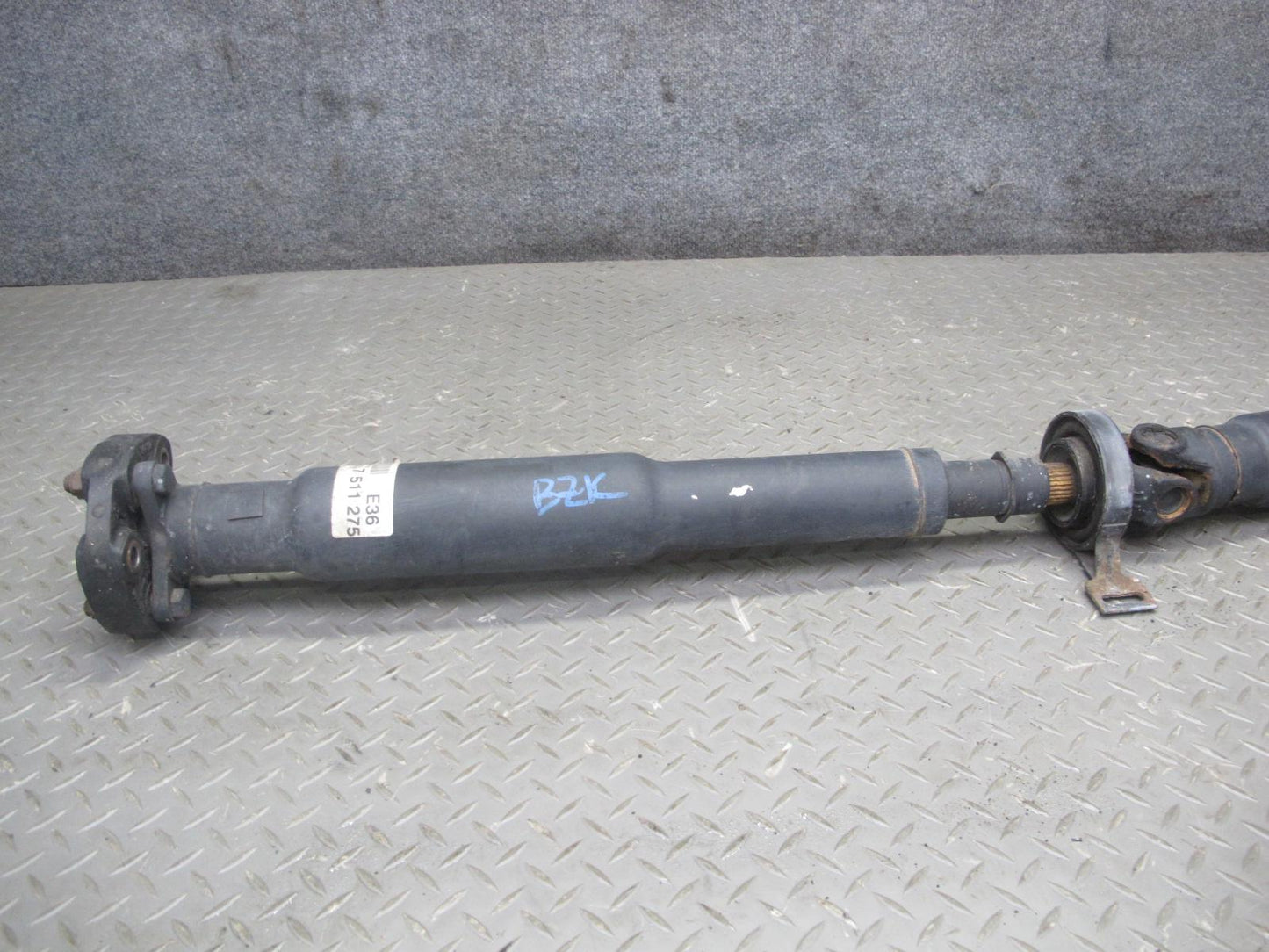 01-02 BMW E36/7 Z3 M54 3.0L RWD M/T Rear Driveshaft Drive Shaft 94K Miles OEM